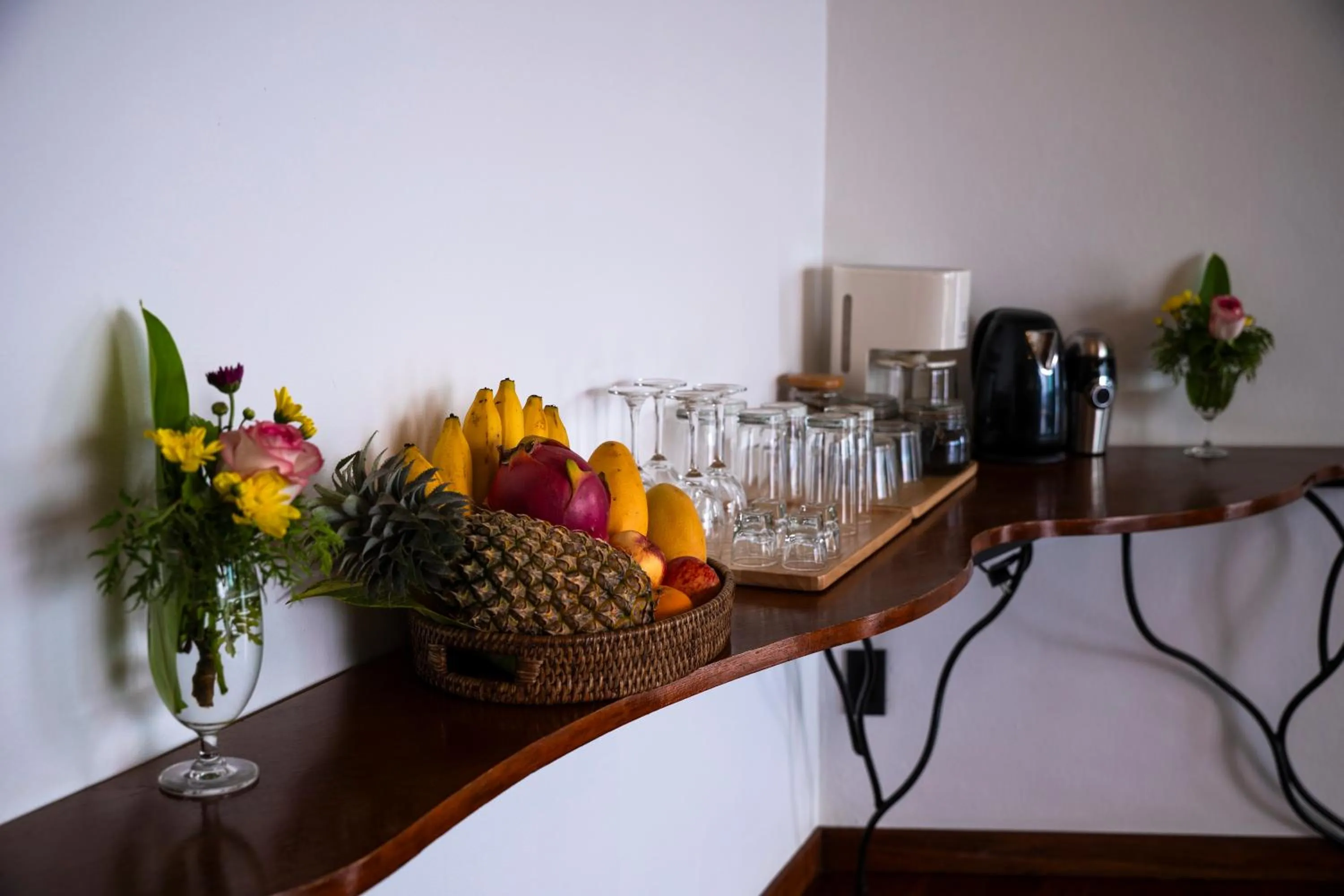 Coffee/tea facilities in Monkey Flower Villas