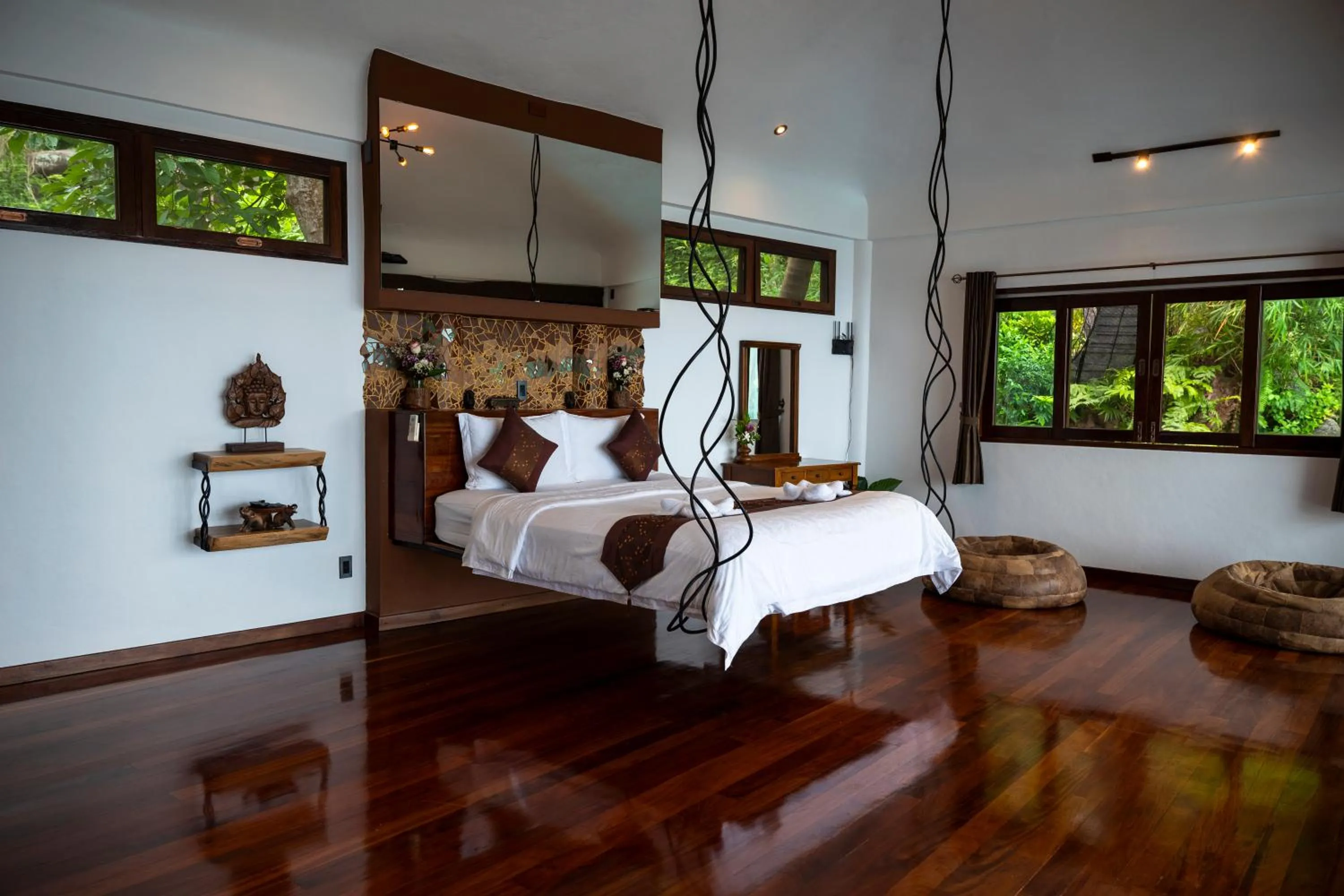Bed in Monkey Flower Villas