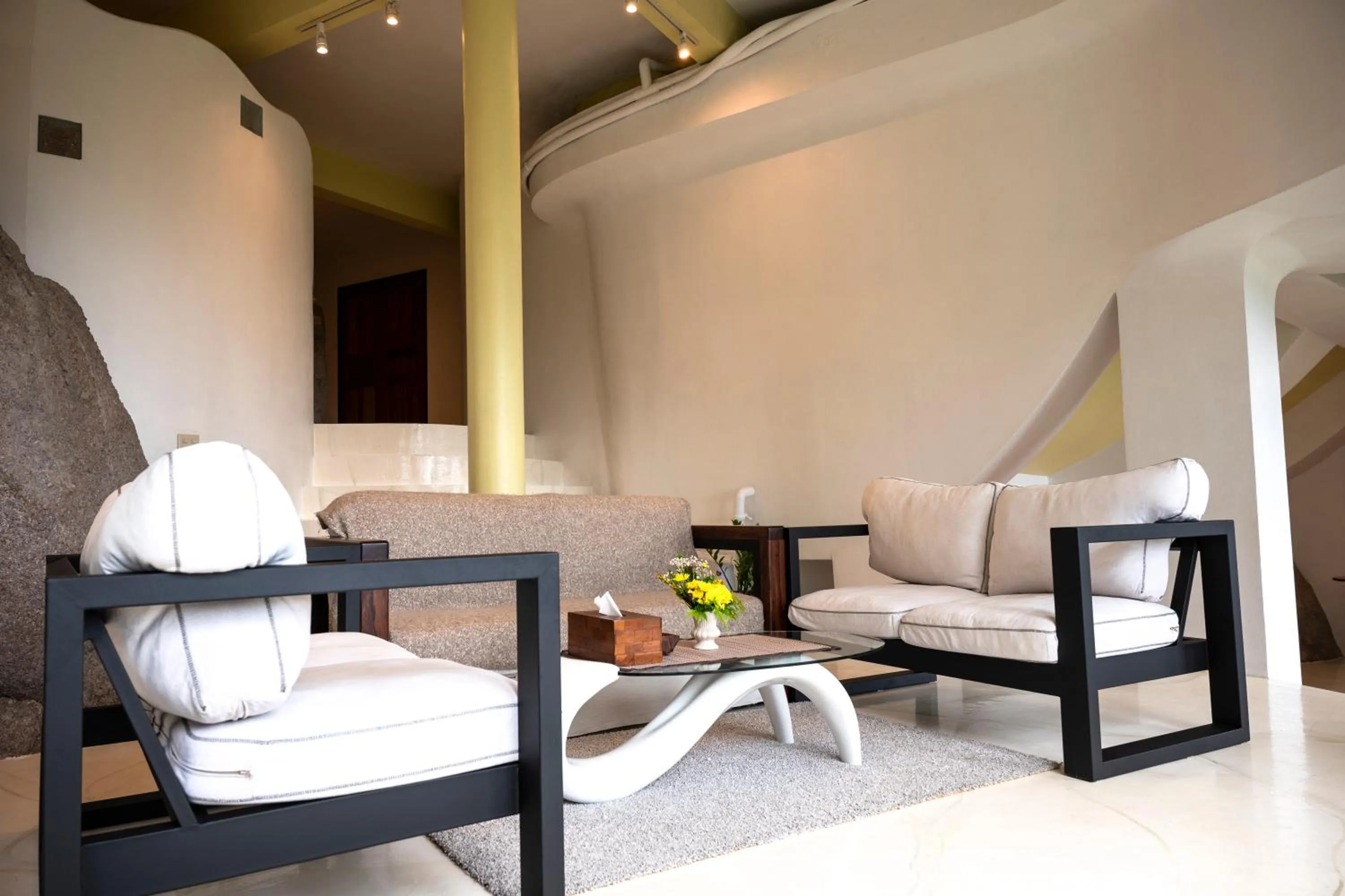 Living room in Monkey Flower Villas