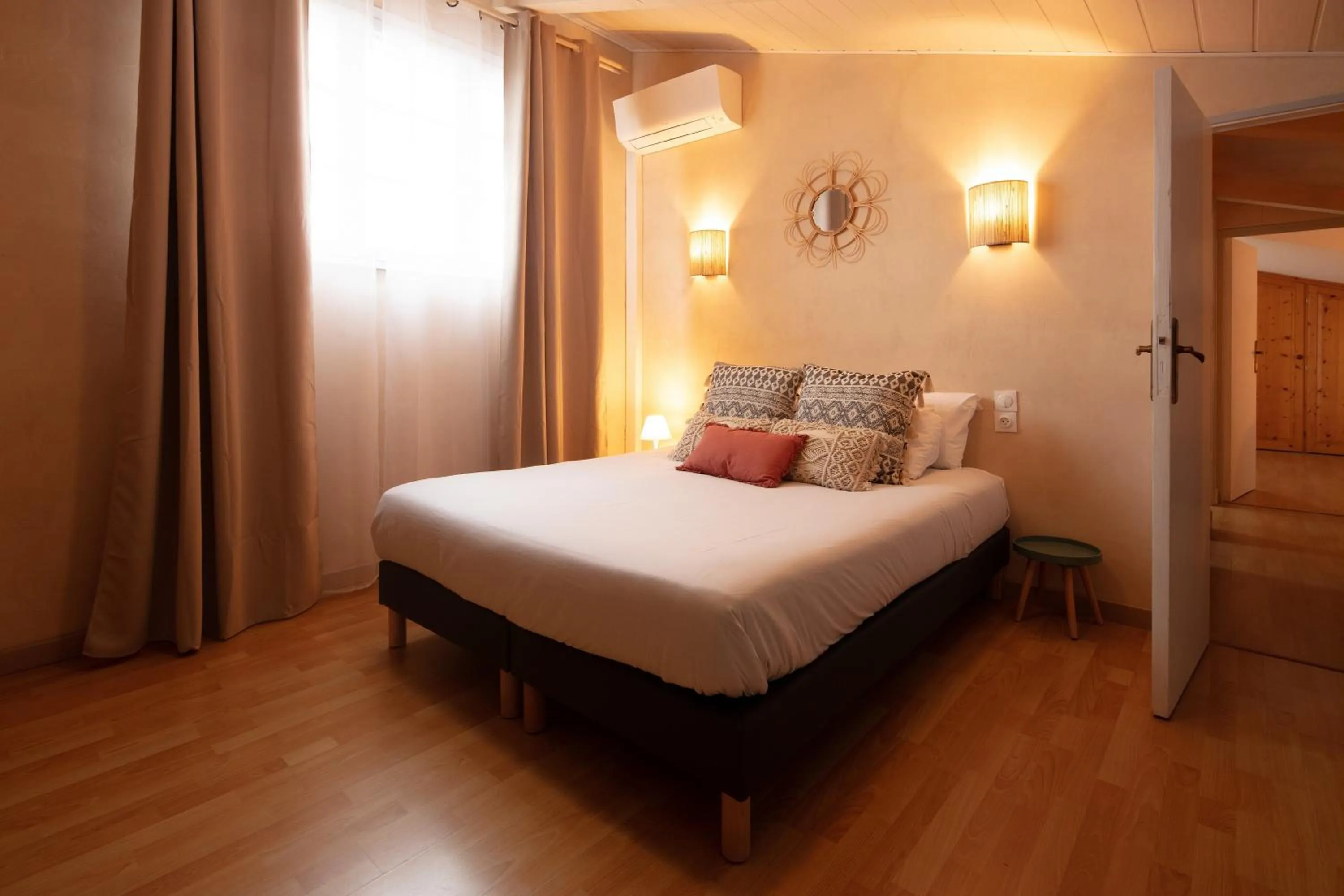 Bed in MAISON MIGNARDISE - Cité