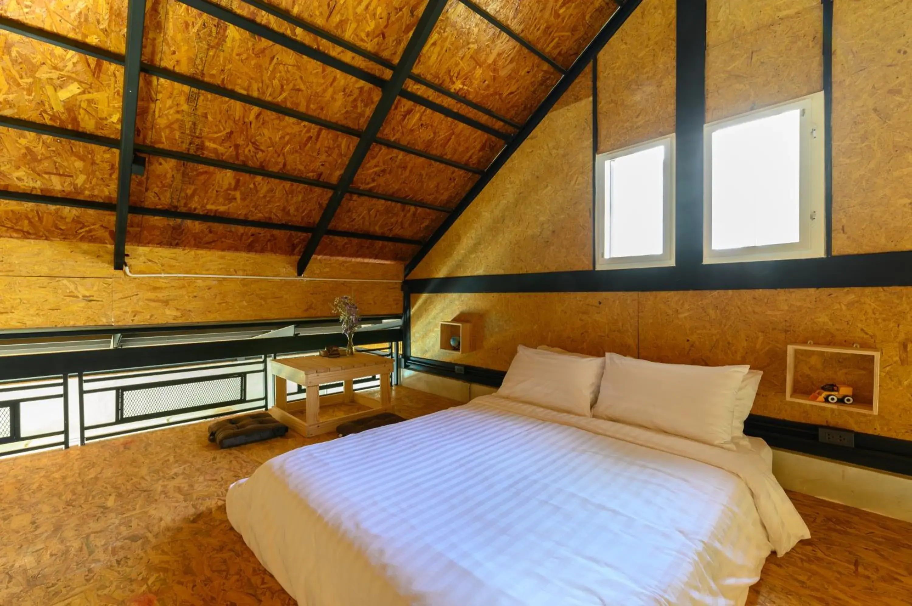 Bedroom, Bed in Loftpical Resort Bedroom, Bed in Loftpical Resort