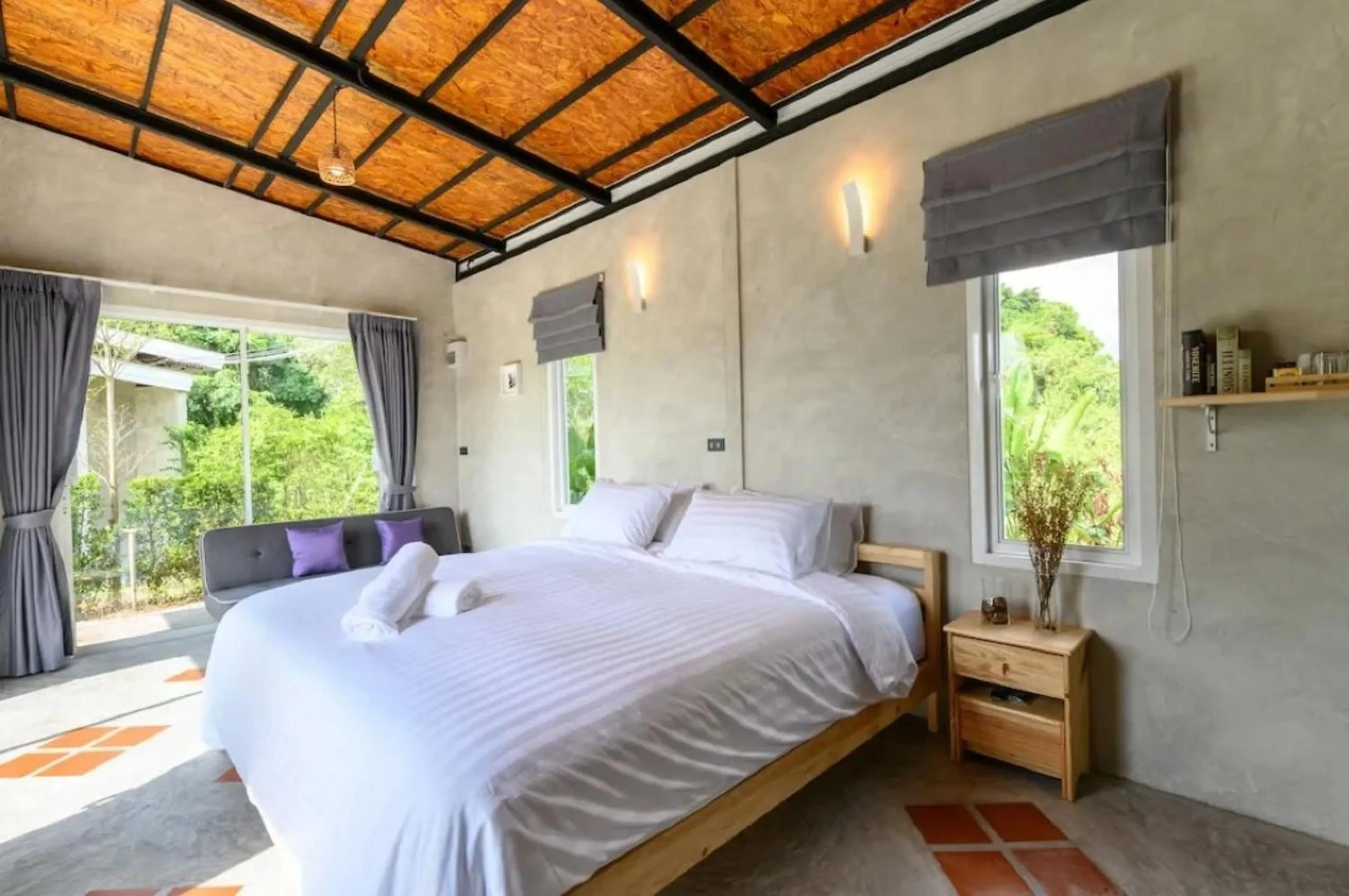 Bed in Loftpical Resort