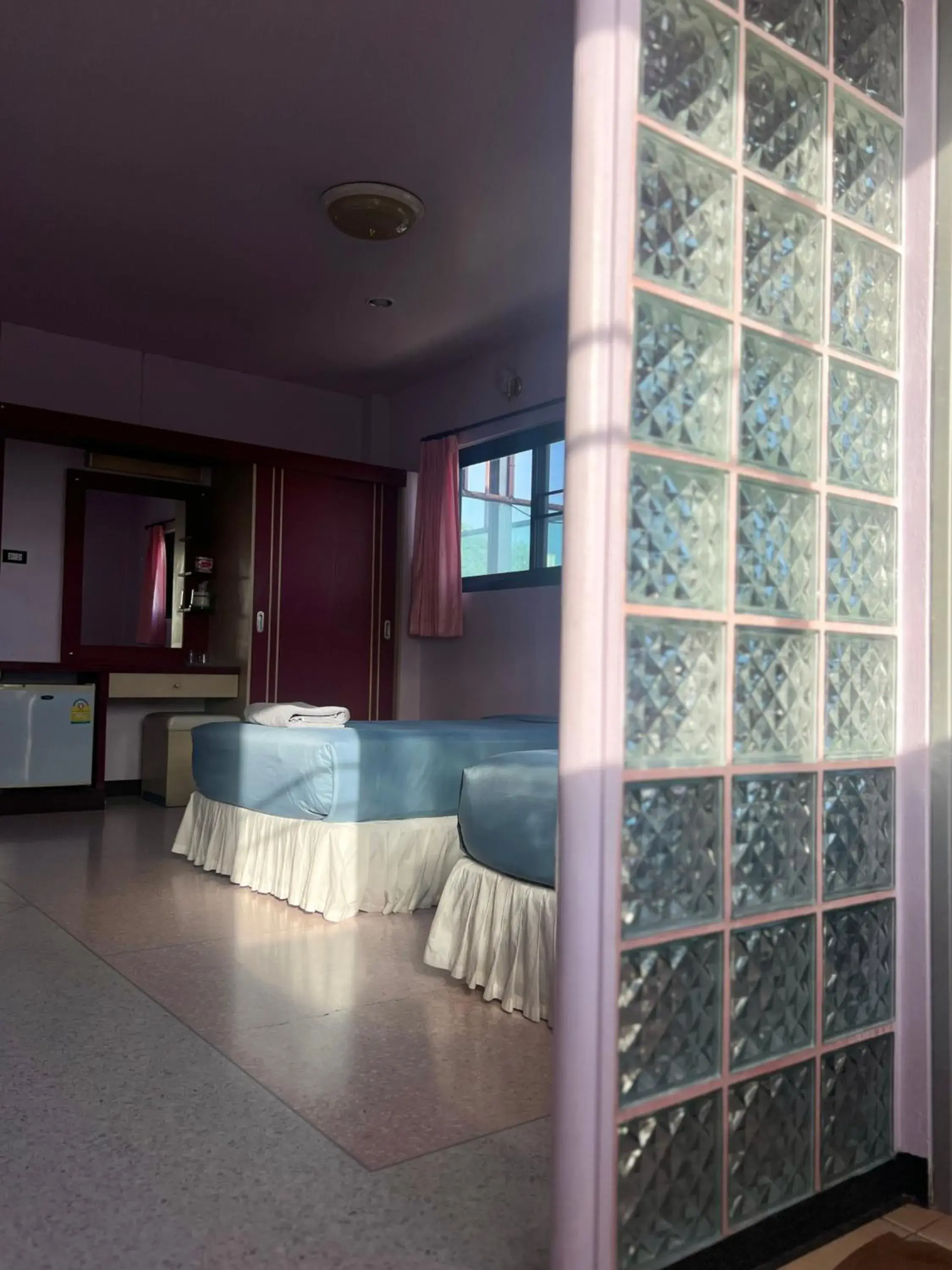 Photo of the whole room in Srisomthai Hotel Photo of the whole room in Srisomthai Hotel