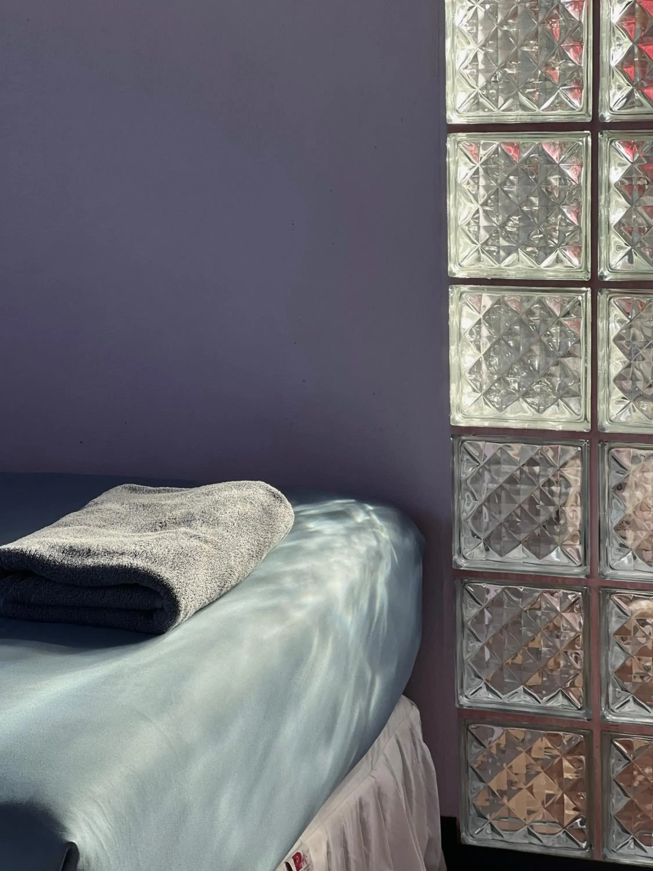 Photo of the whole room, Bed in Srisomthai Hotel Photo of the whole room, Bed in Srisomthai Hotel