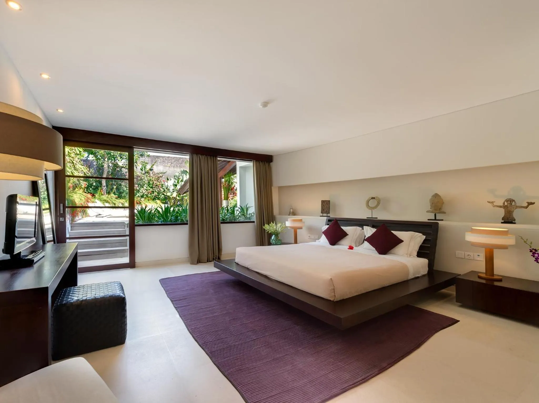 Bed in The Layar - Designer Villas and Spa, CHSE Certified
