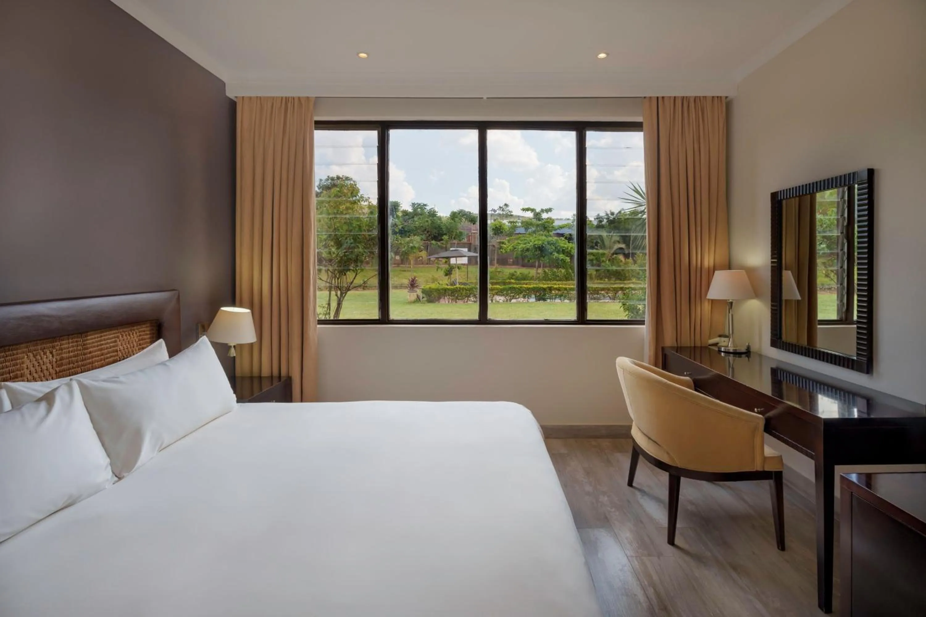 Photo of the whole room, Bed in Protea Hotel by Marriott Chipata