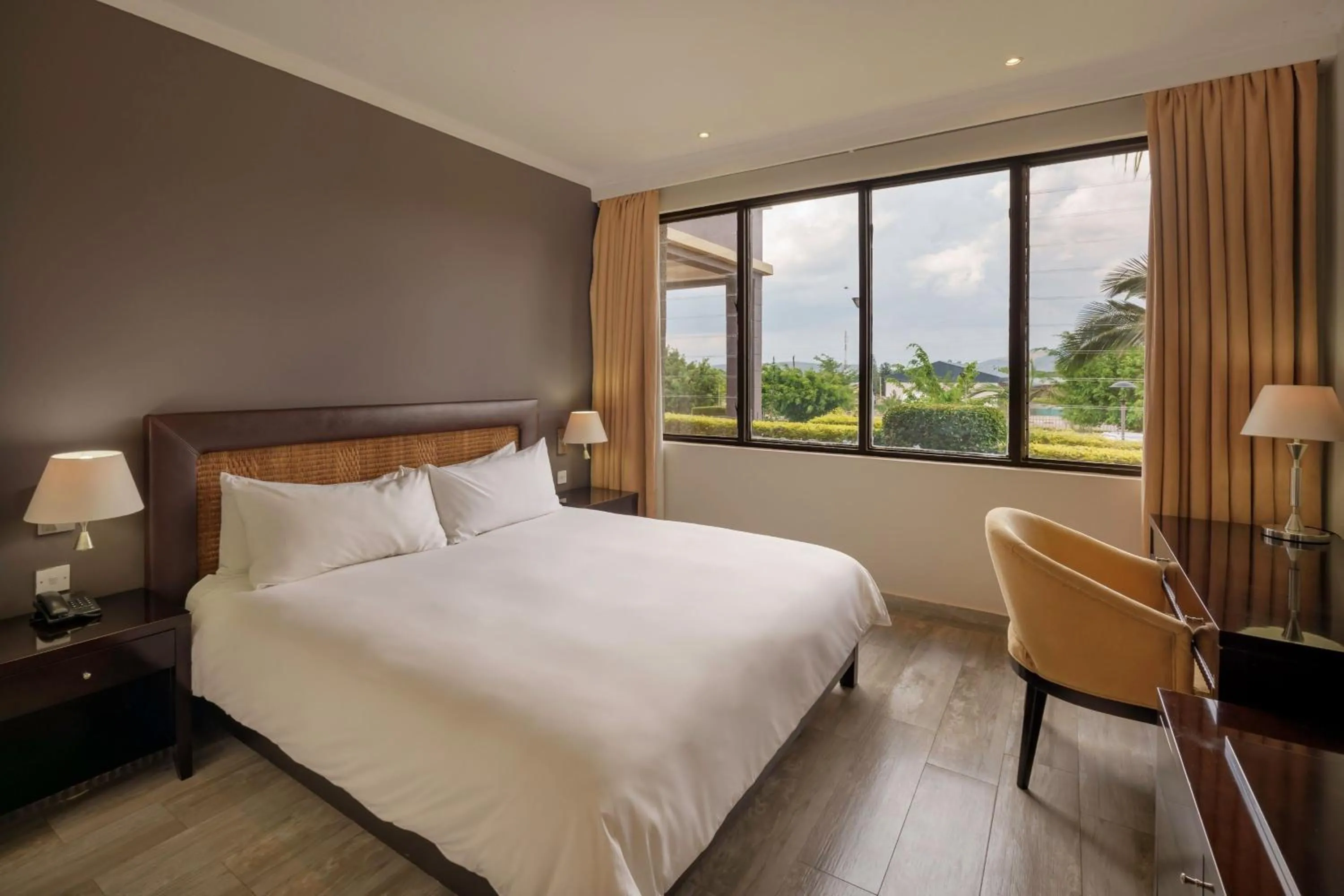 Photo of the whole room, Bed in Protea Hotel by Marriott Chipata