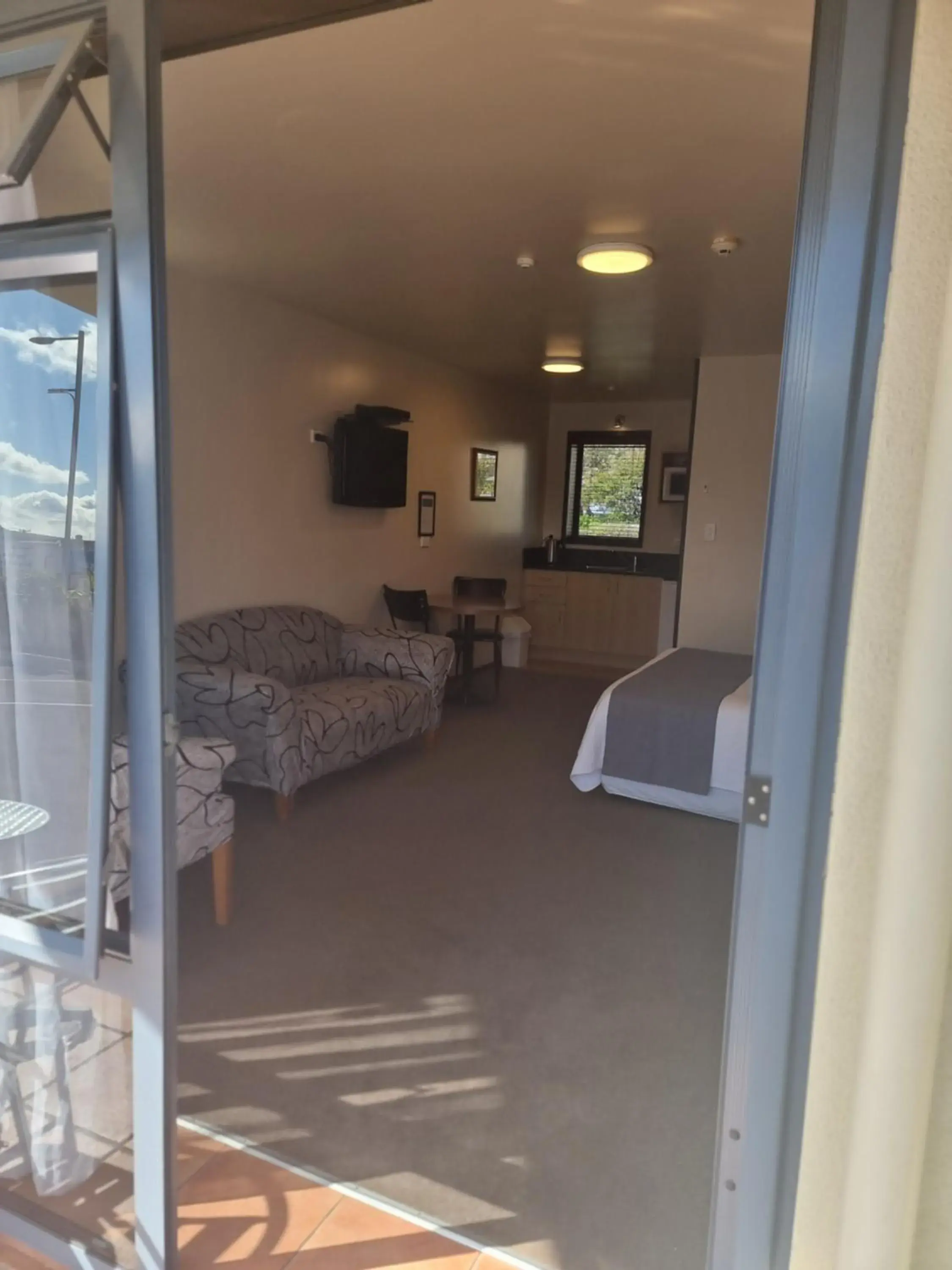 Photo of the whole room in Broadway Motel Photo of the whole room in Broadway Motel