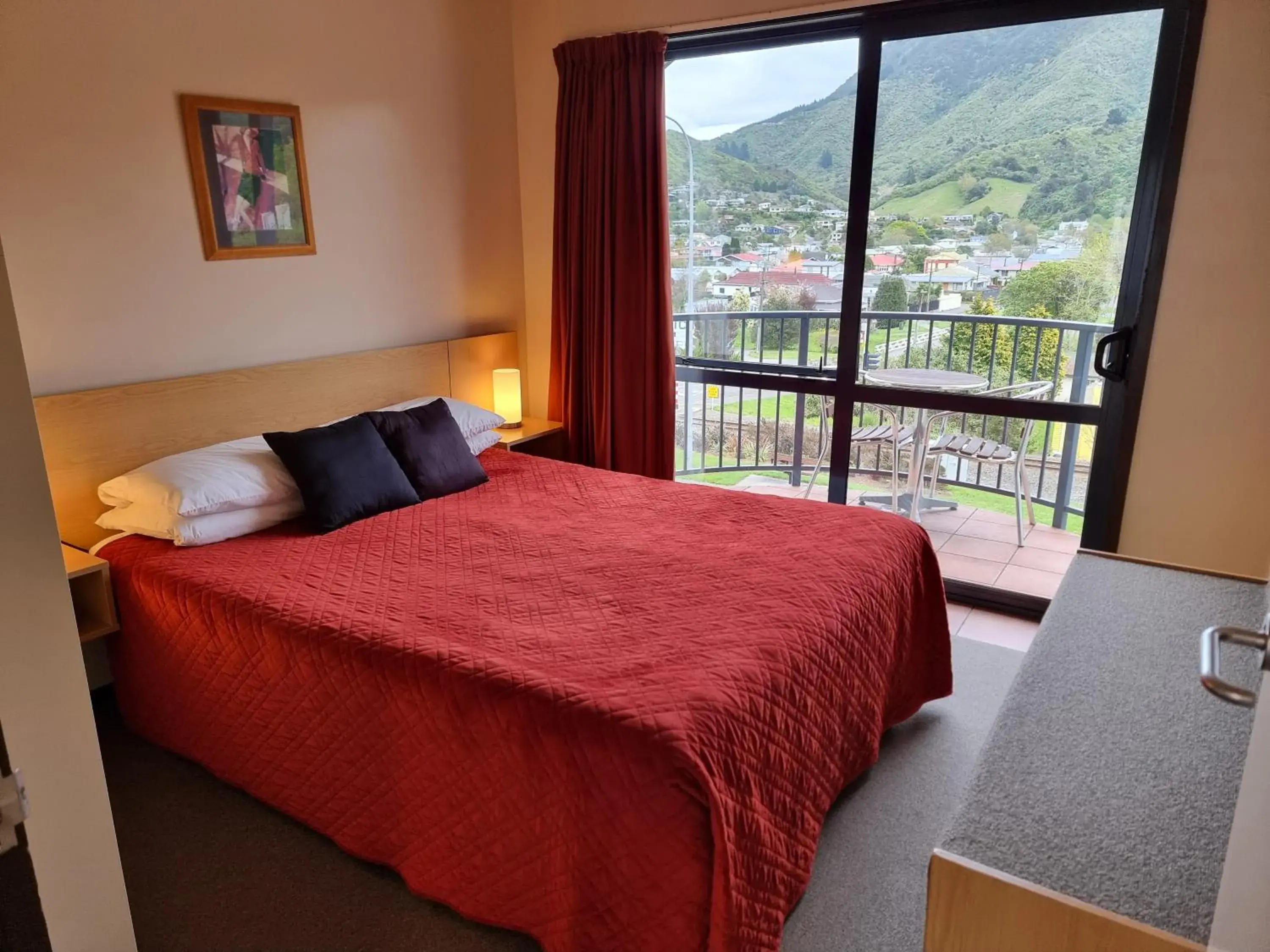 Two-Bedroom Apartment with Spa Bath in Broadway Motel Two-Bedroom Apartment with Spa Bath in Broadway Motel