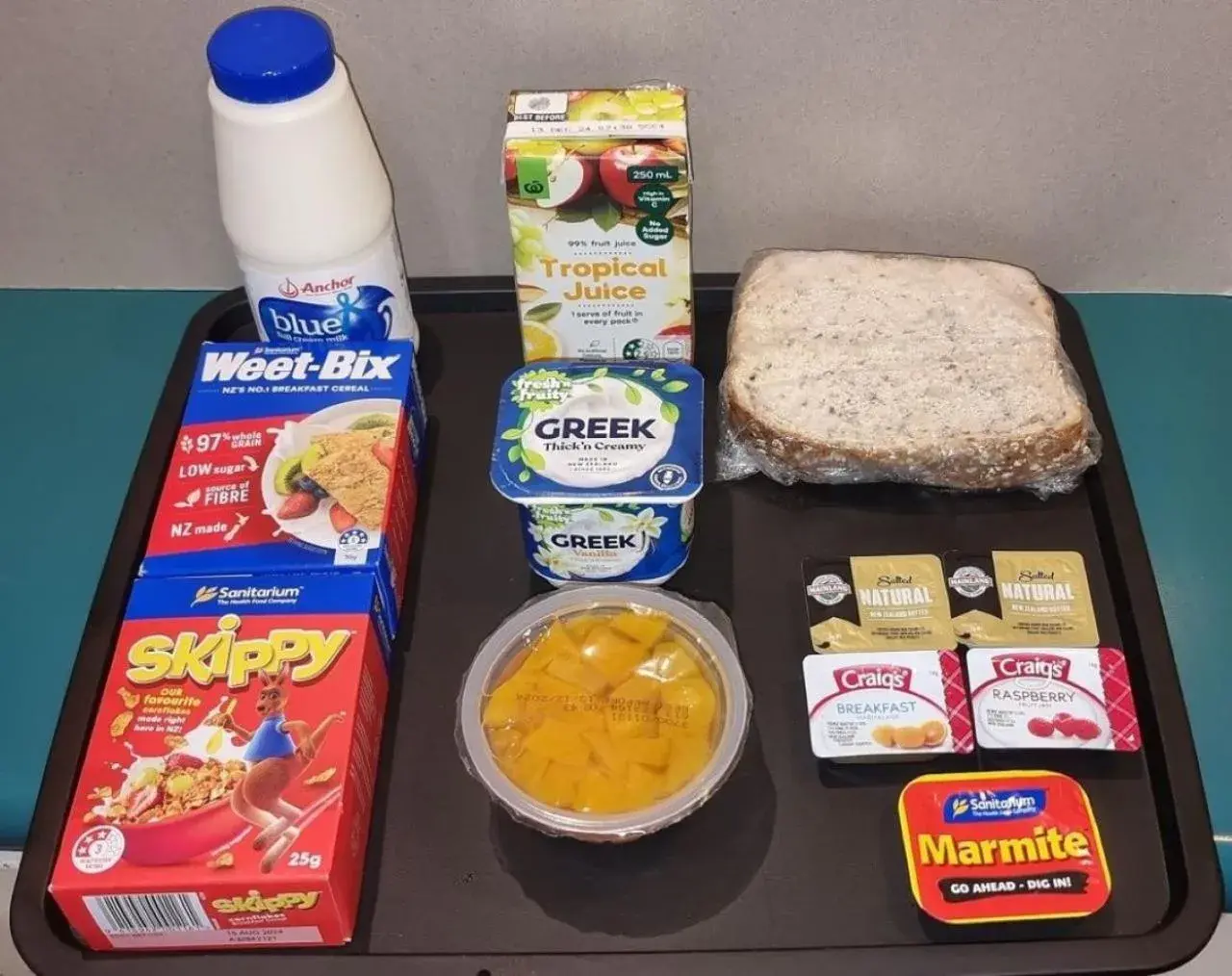 Breakfast in Broadway Motel Breakfast in Broadway Motel