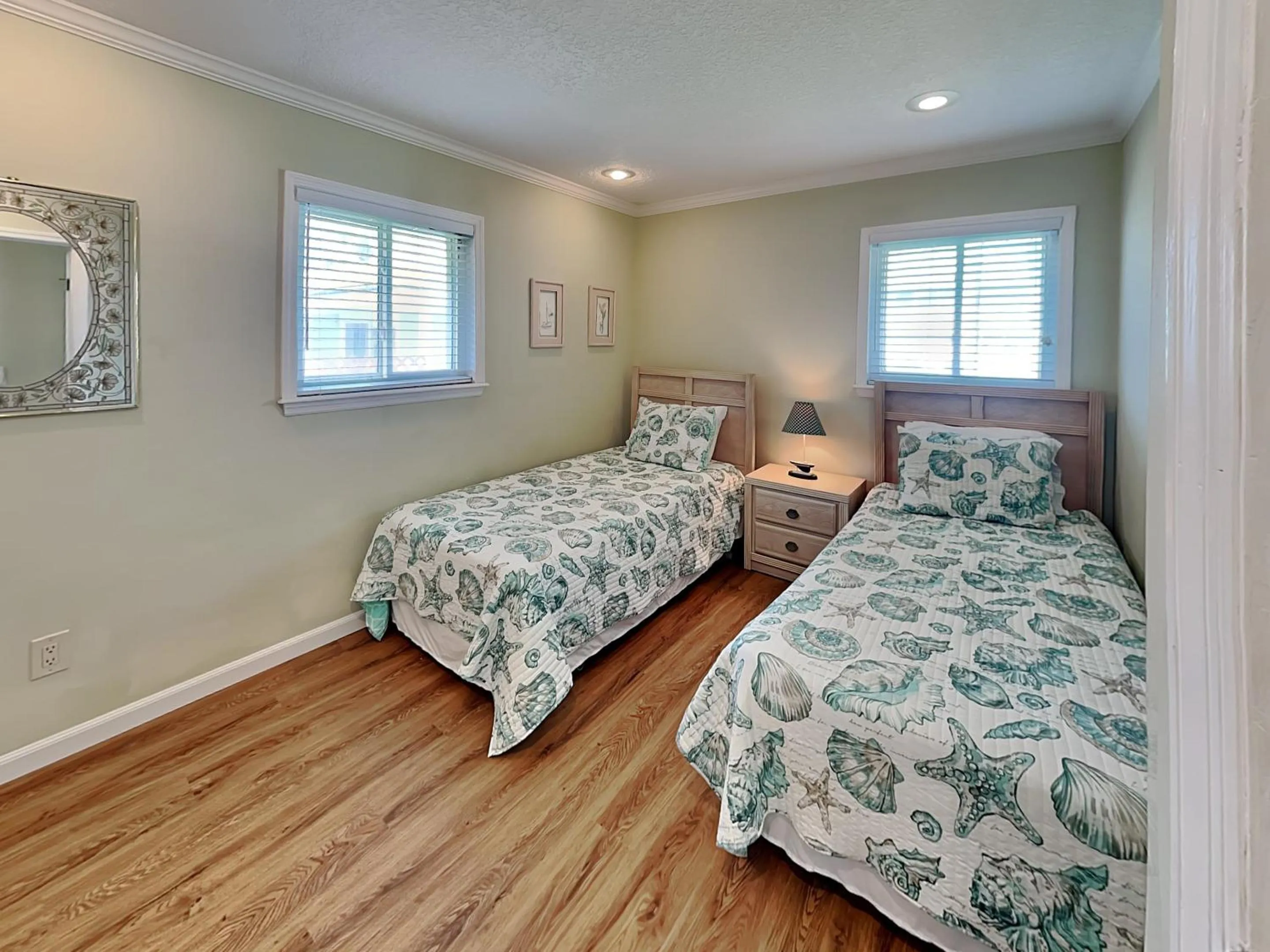 Property building, Bed in Sea Urchin 39