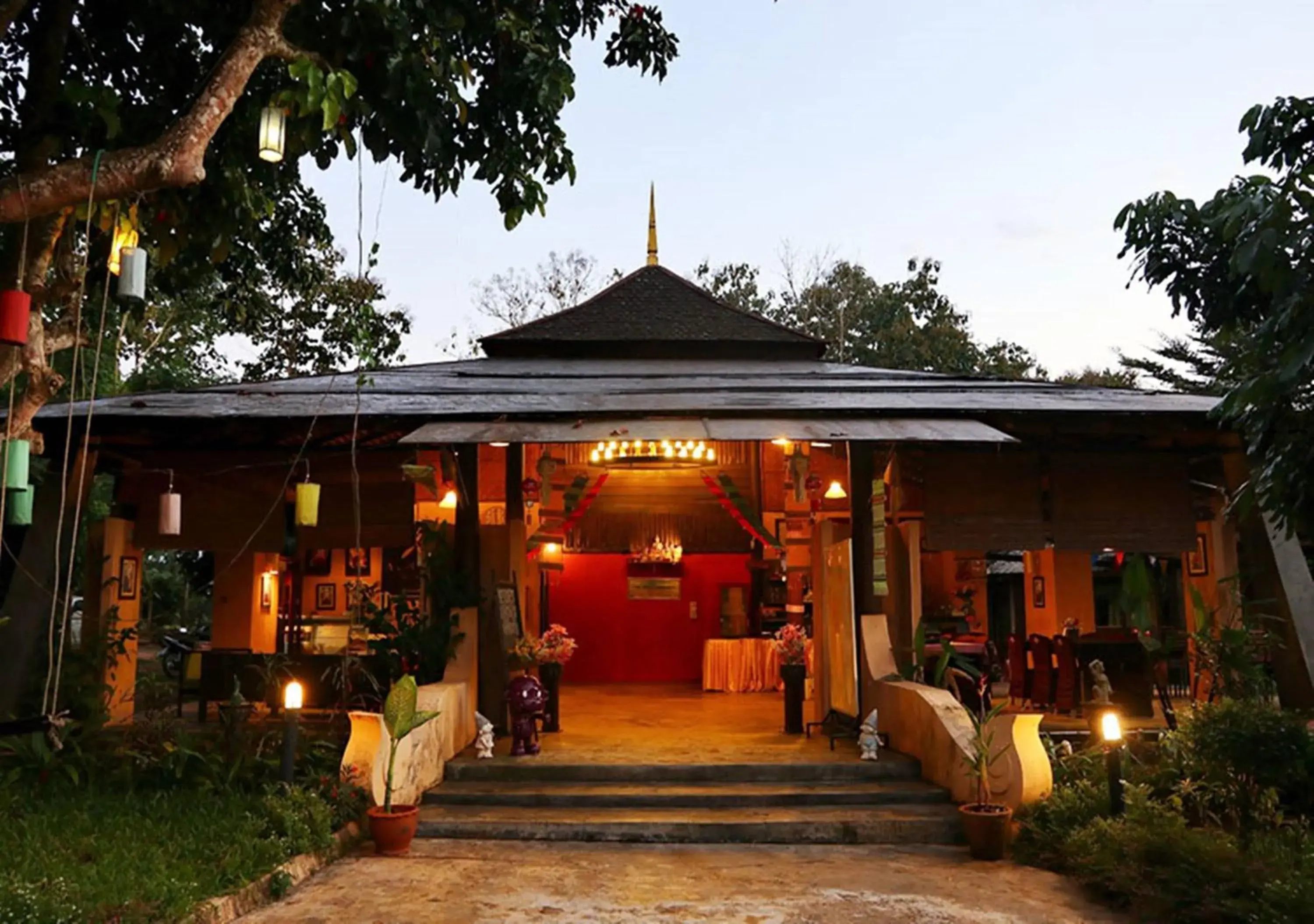 Facade/entrance in Aurora Resort Chiangdao Facade/entrance in Aurora Resort Chiangdao