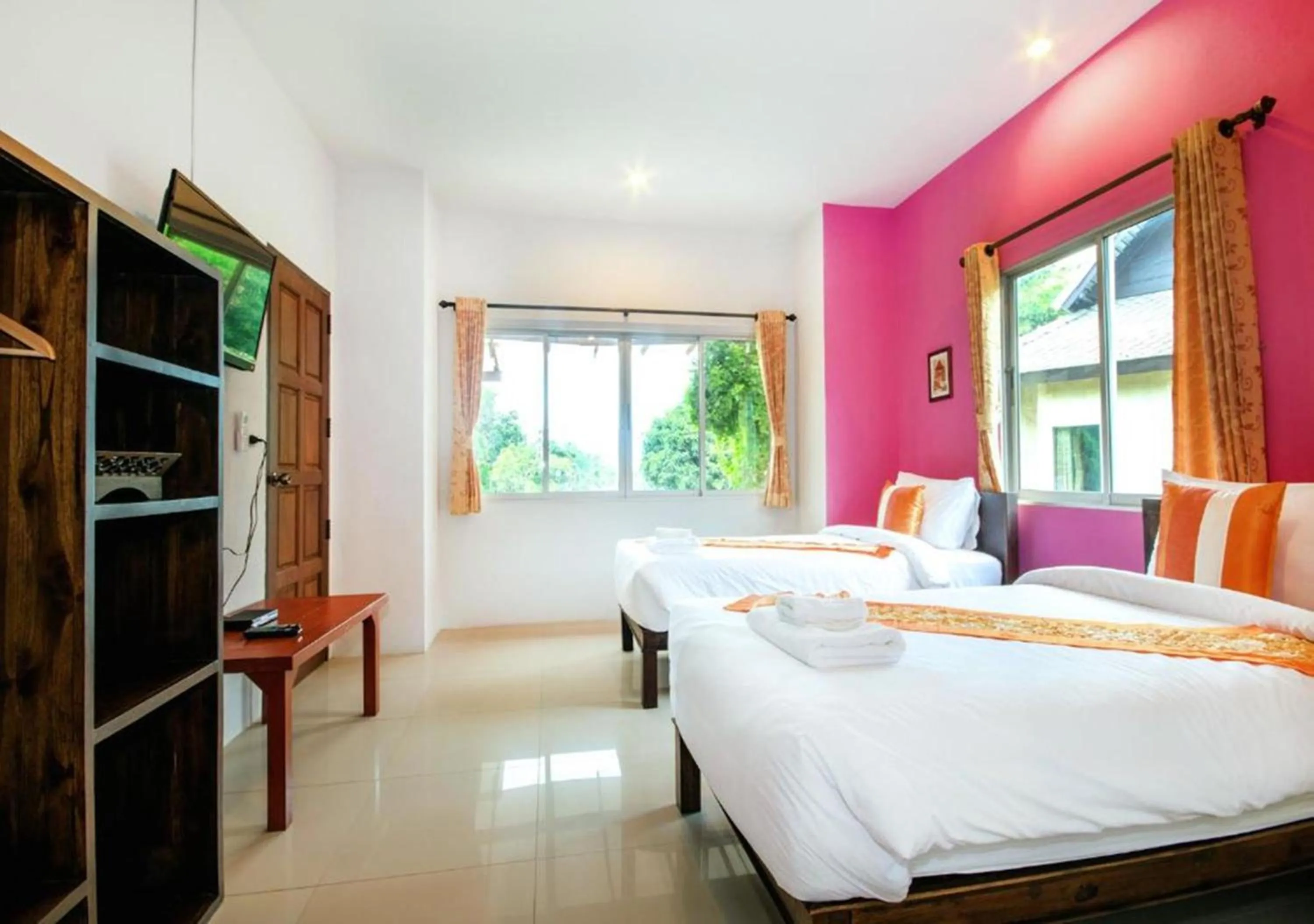 Photo of the whole room, Bed in Aurora Resort Chiangdao