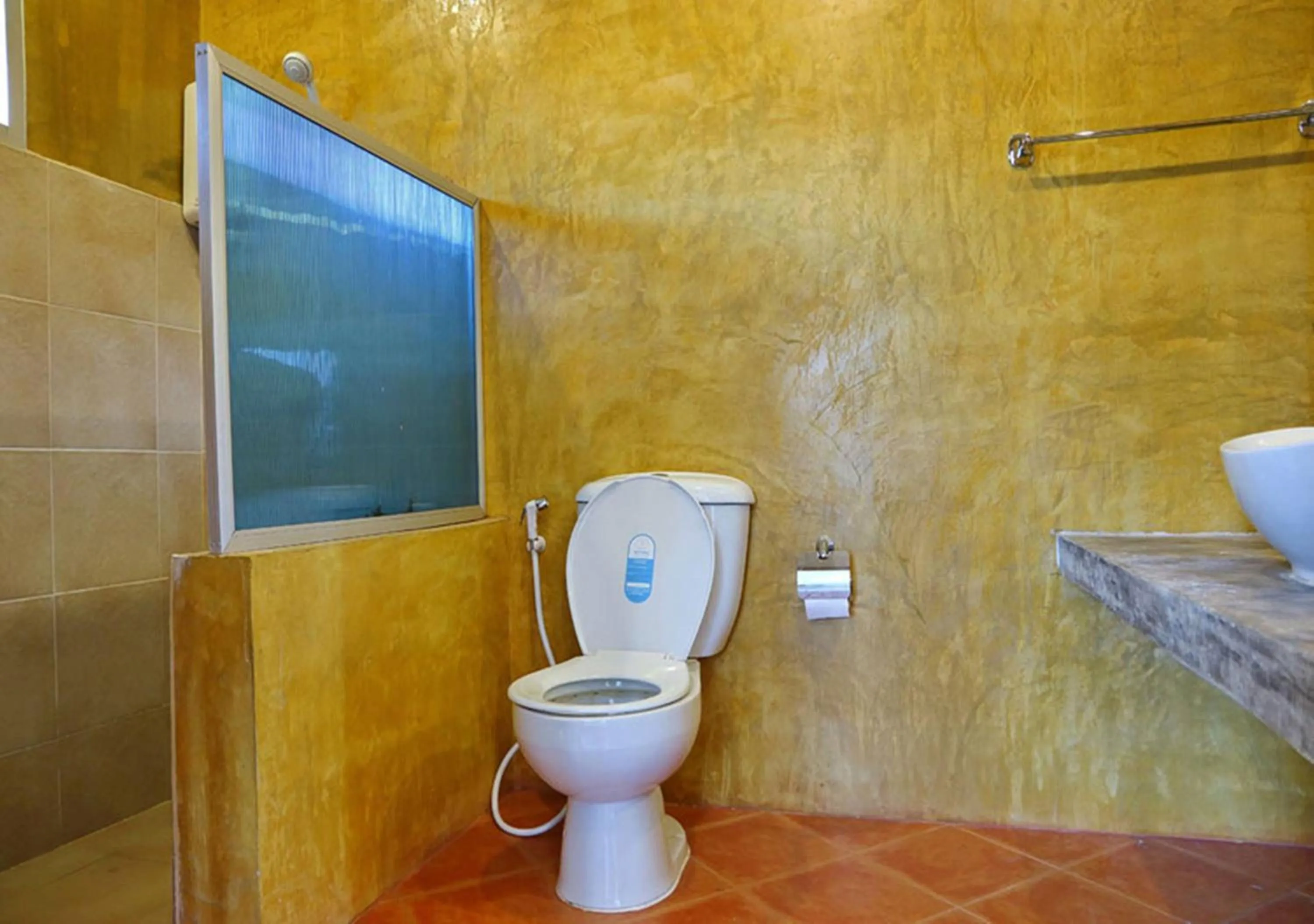 Toilet in Aurora Resort Chiangdao