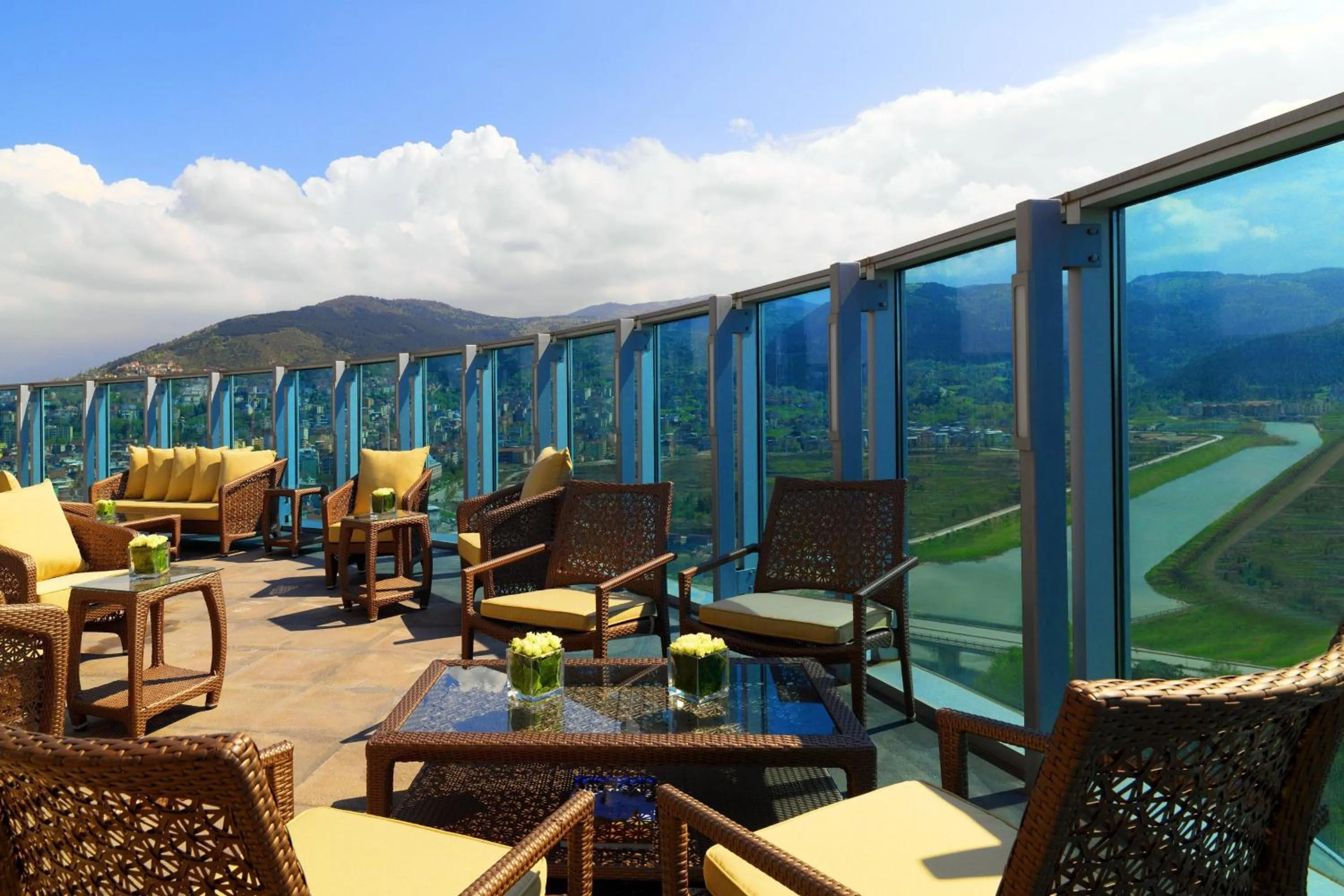 Lounge or bar in Sheraton Bursa Hotel