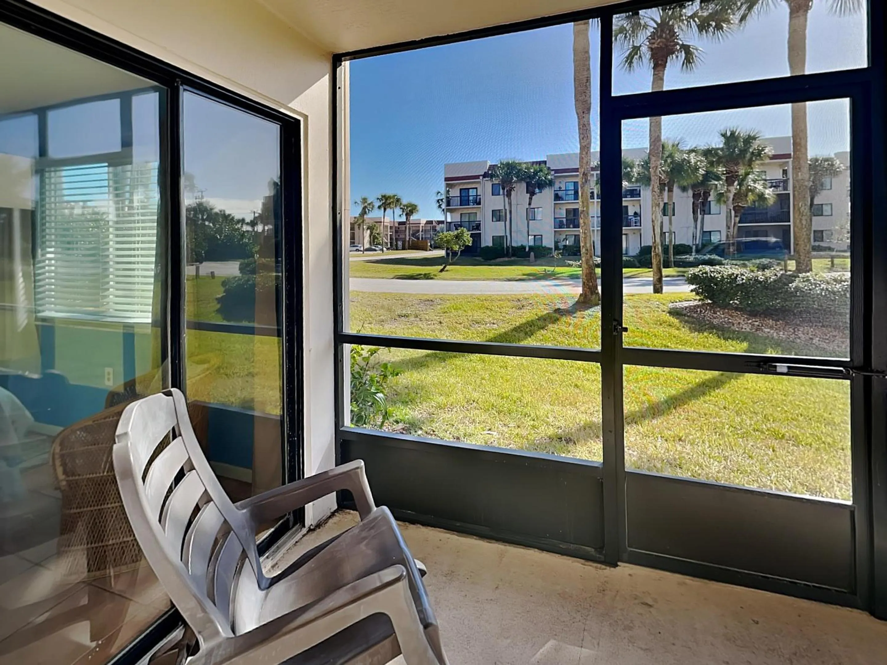 Ocean Village Club N14