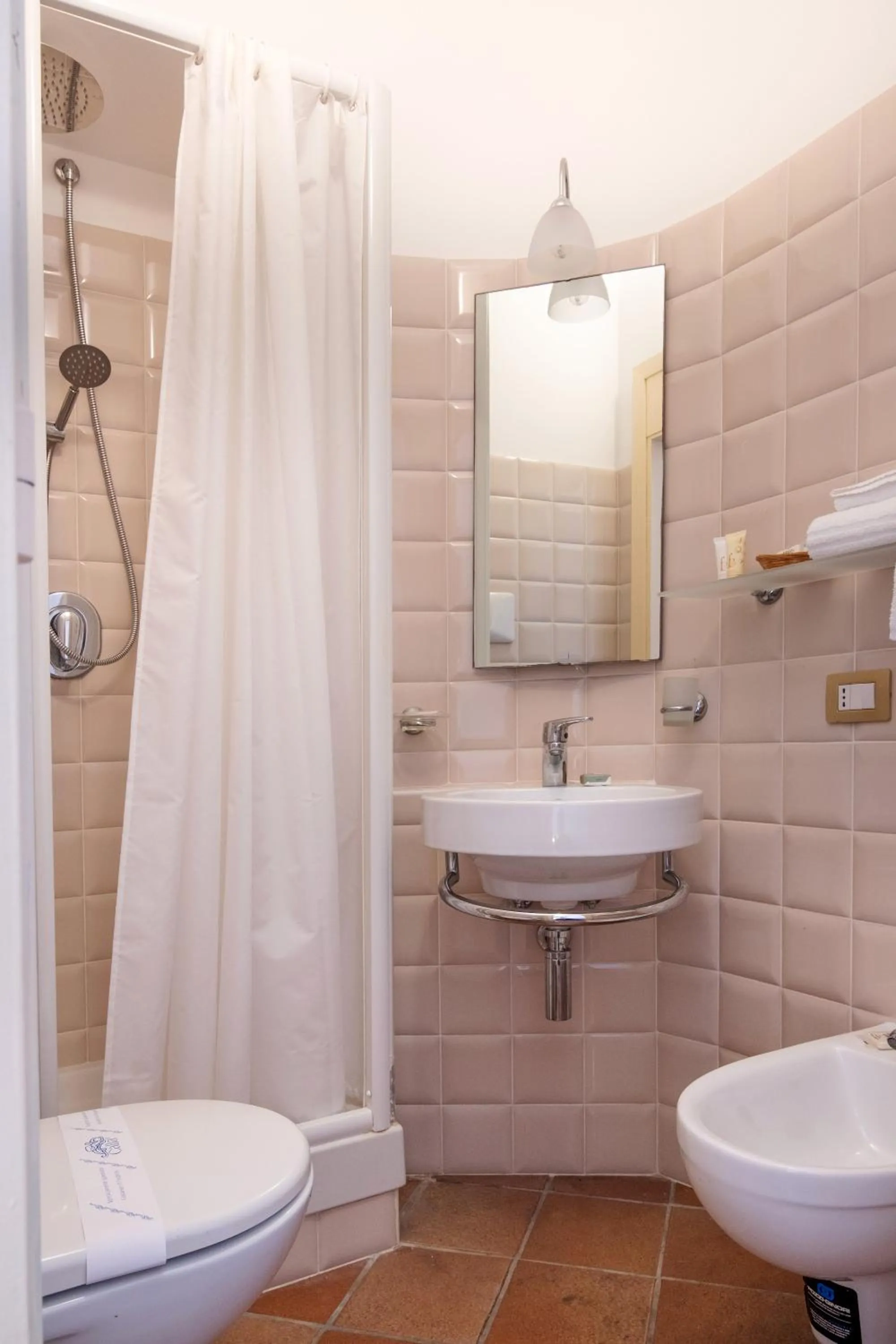 Shower in L'Elisea Maison De Charme