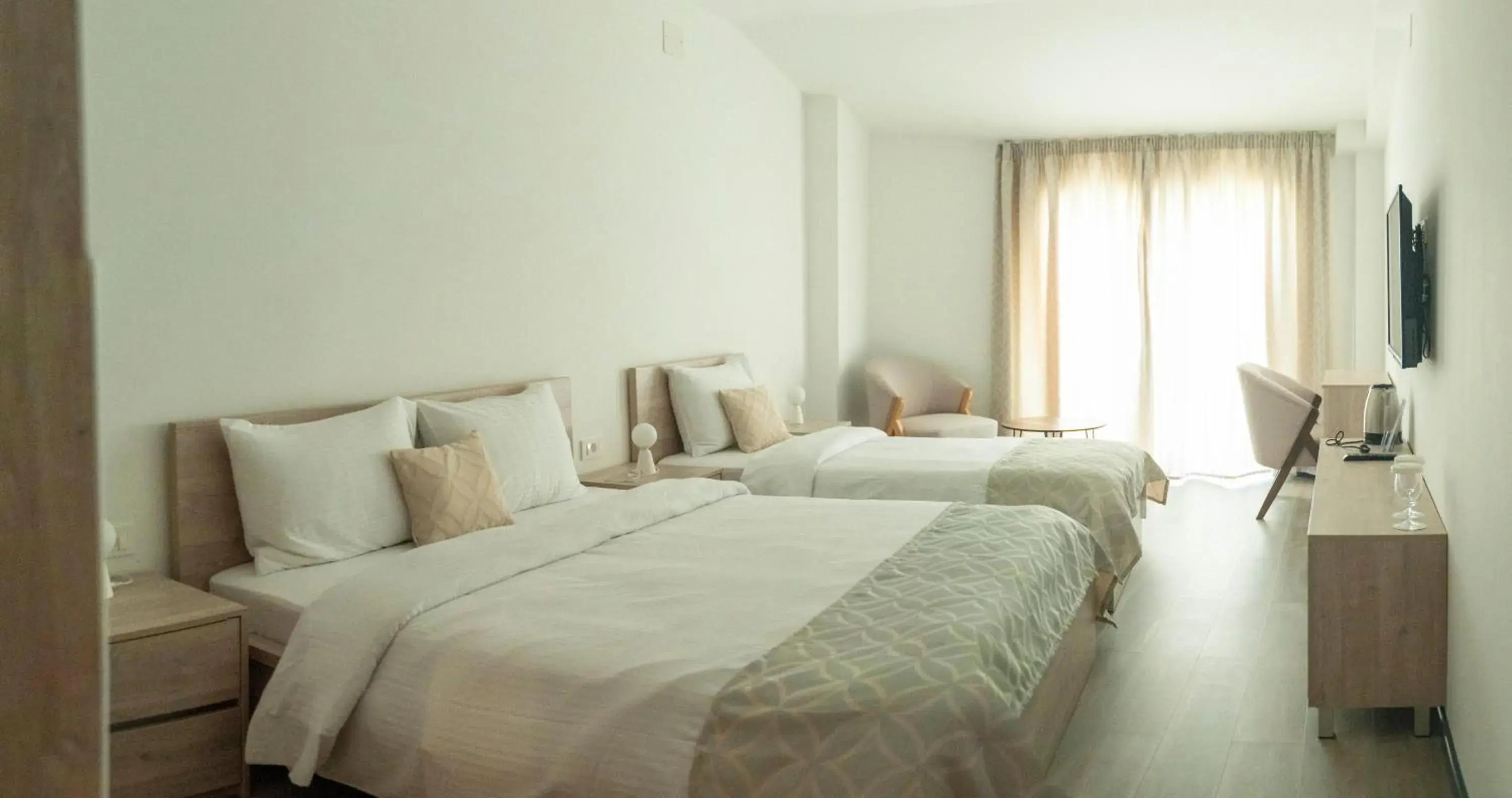 Deluxe Double Room with Extra Bed - single occupancy in Casino Senator Coconut Hotel Deluxe Double Room with Extra Bed - single occupancy in Casino Senator Coconut Hotel