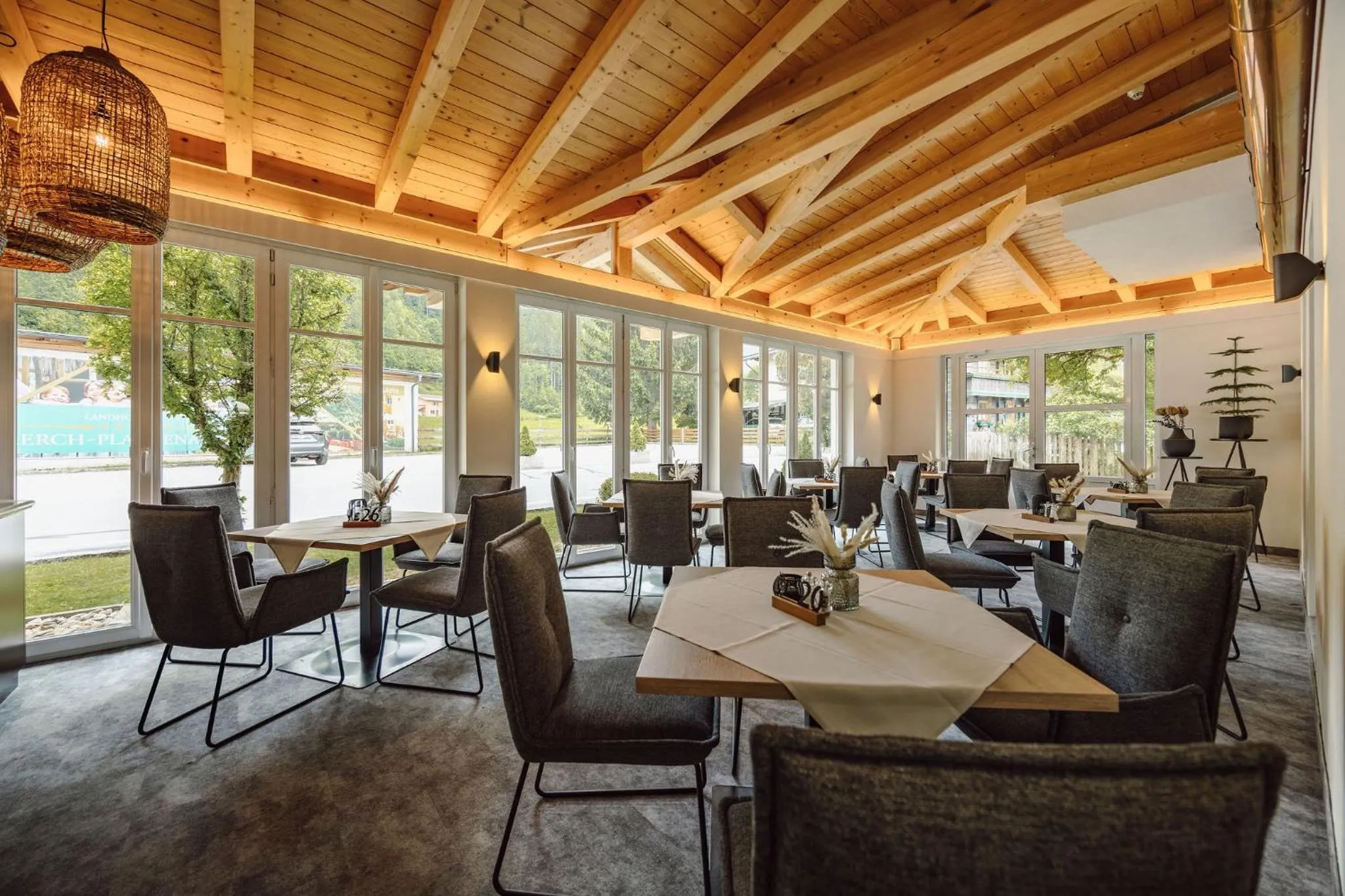 Restaurant/places to eat in Lerchs Landhotel