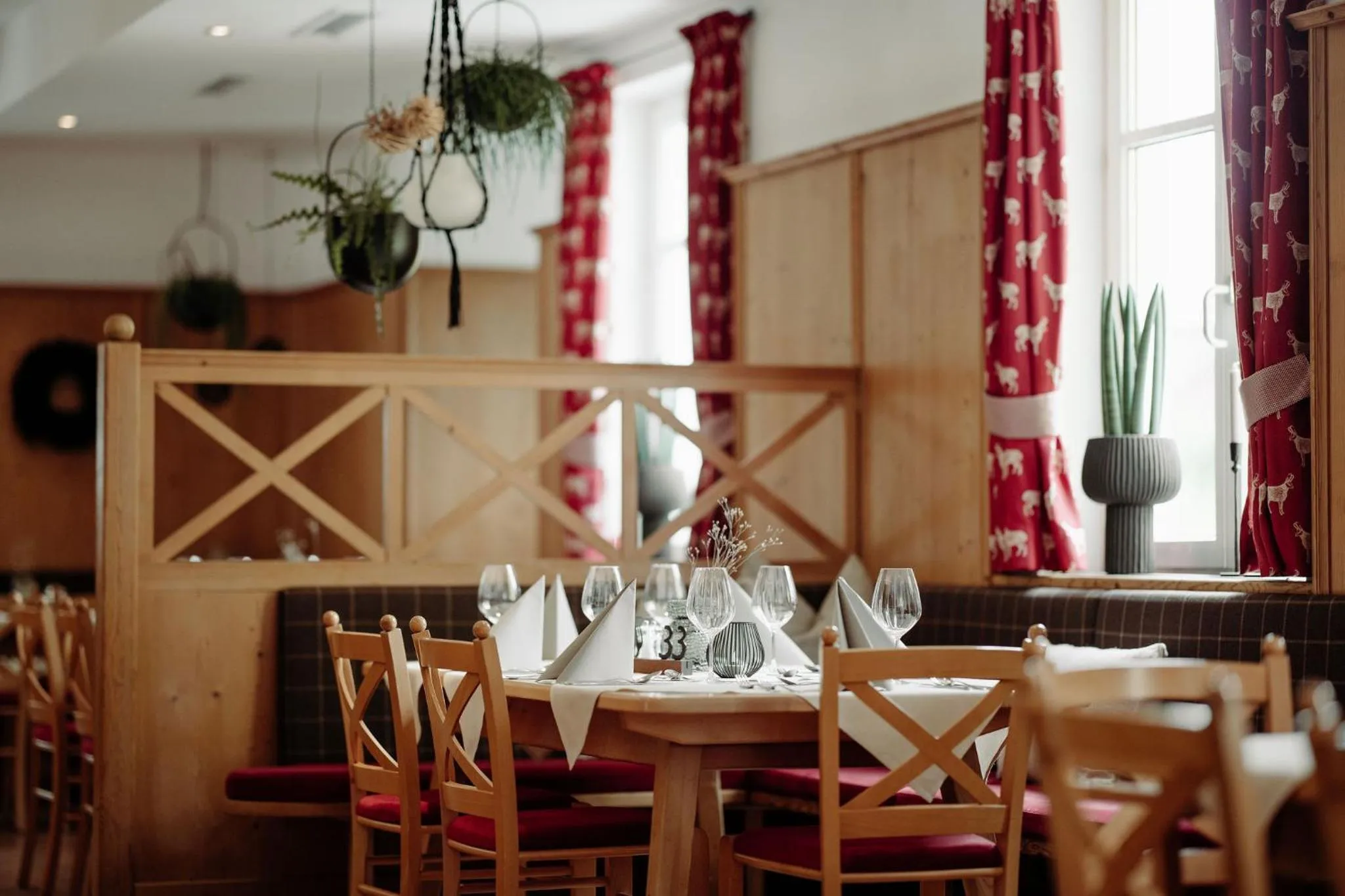 Restaurant/places to eat in Lerchs Landhotel