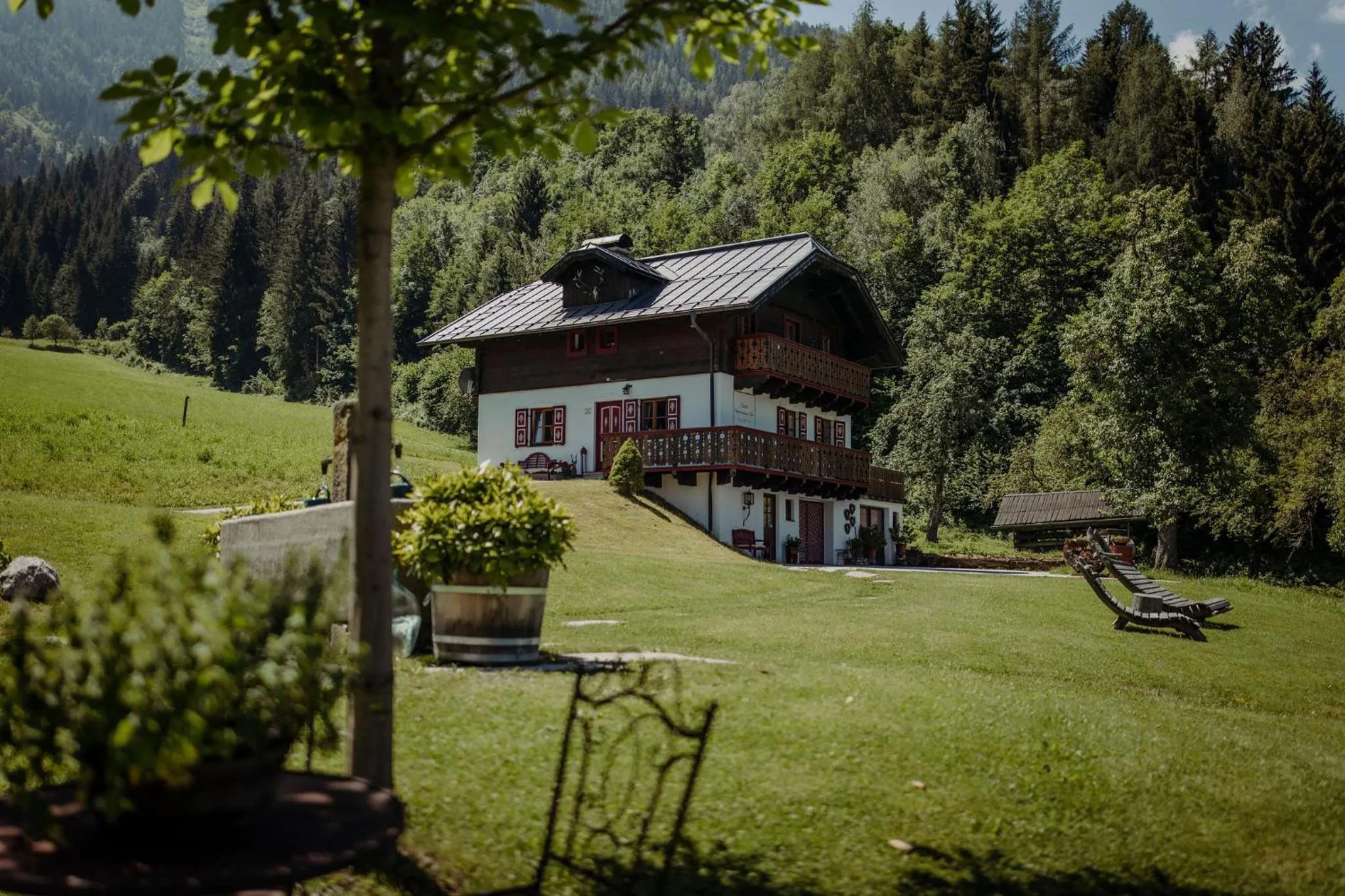 Property building in Lerchs Landhotel