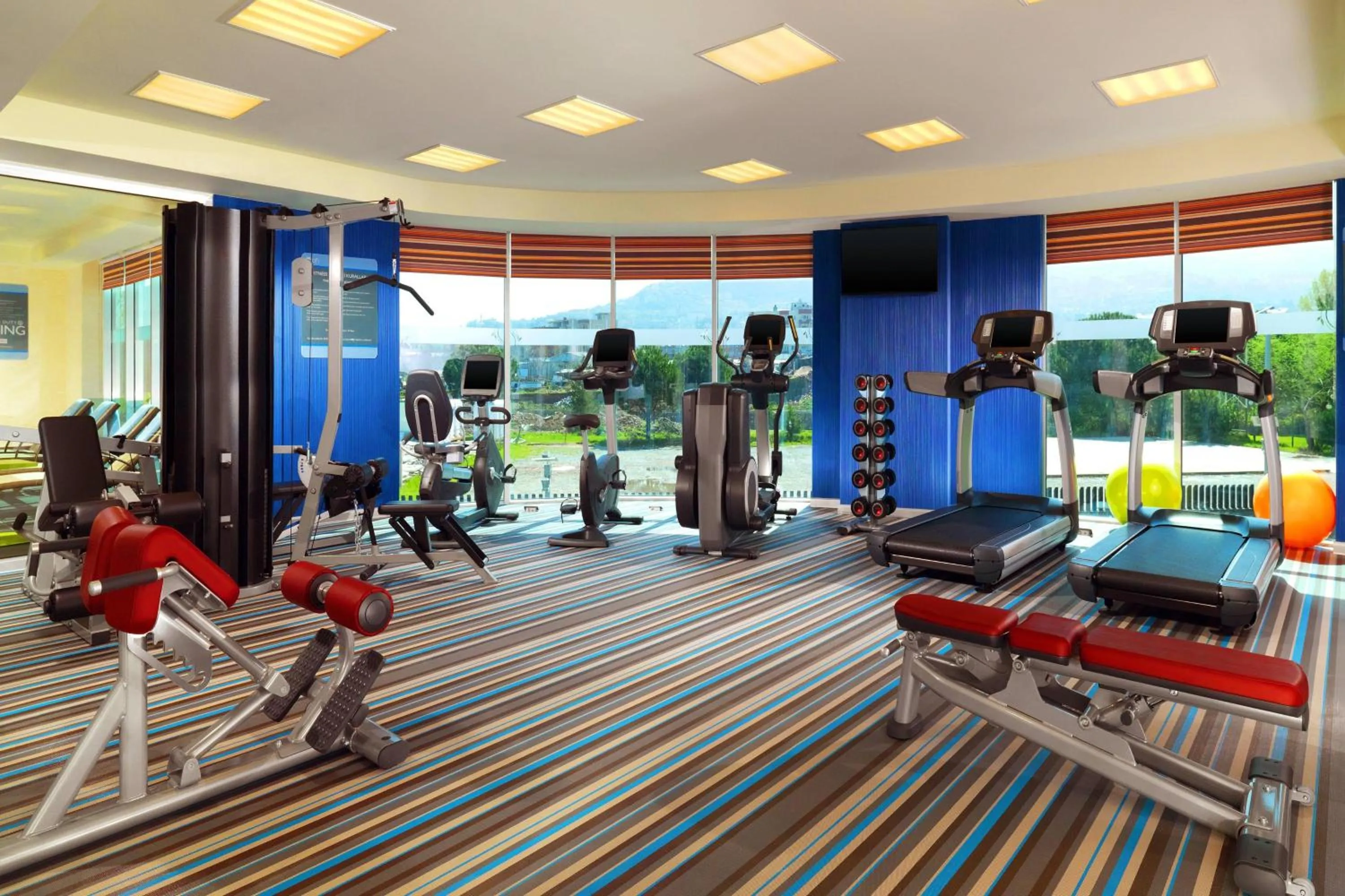 Fitness centre/facilities in Aloft Bursa Hotel