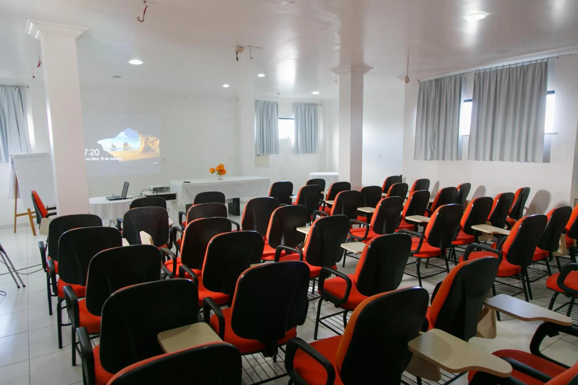 Business facilities in 5C Hotel