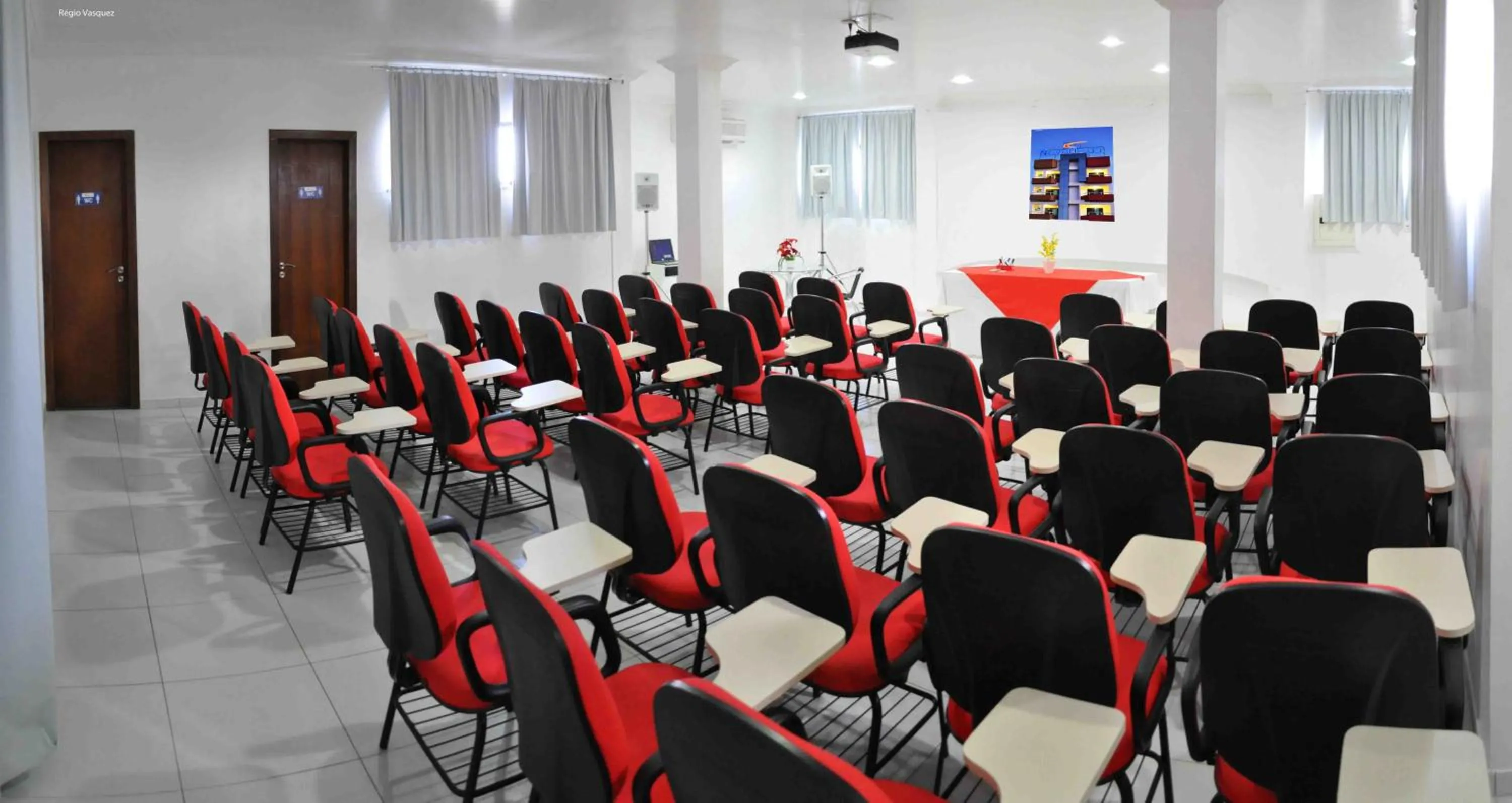 Business facilities in 5C Hotel