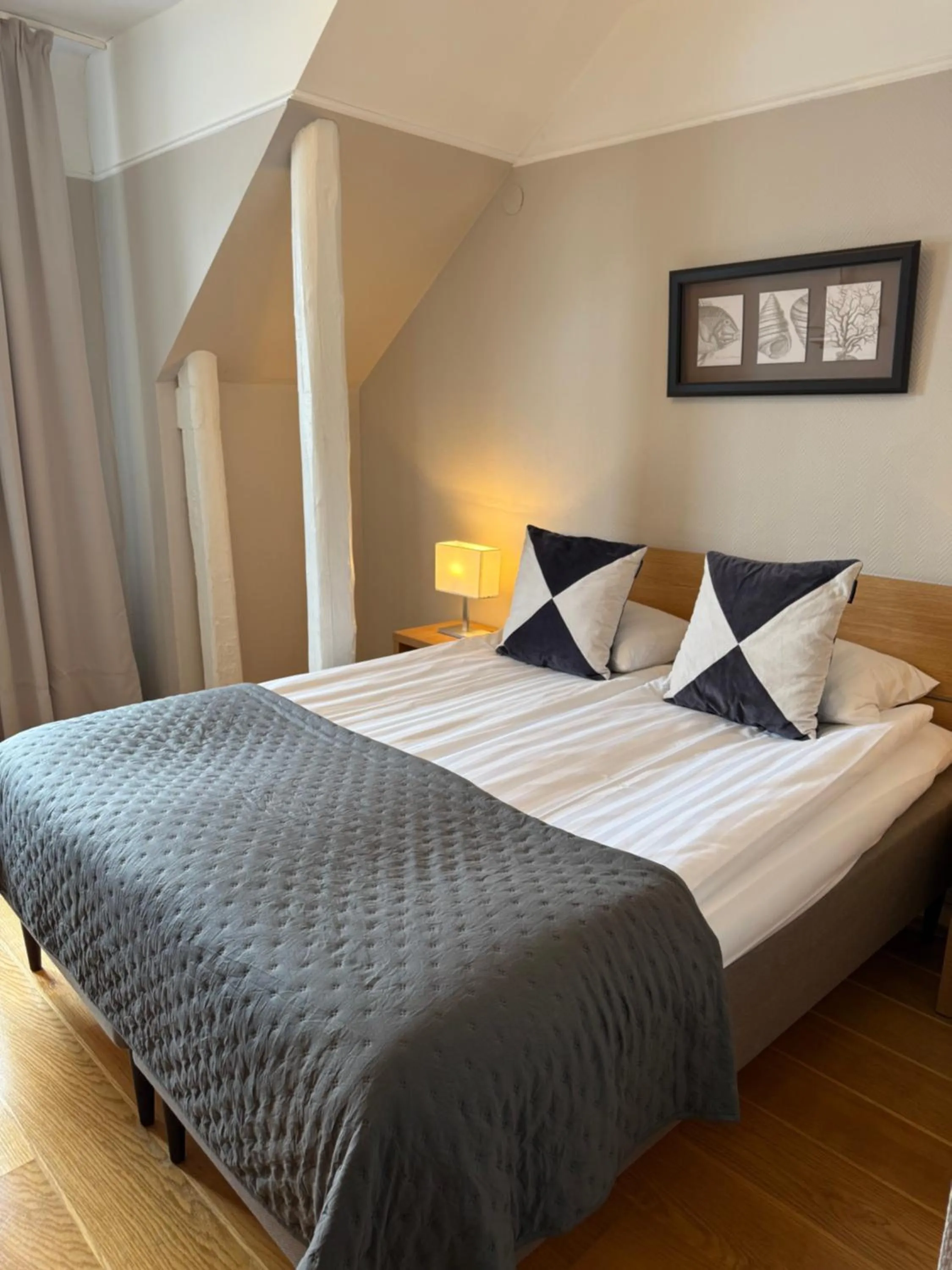 Bed in Hamnhotellet Kronan