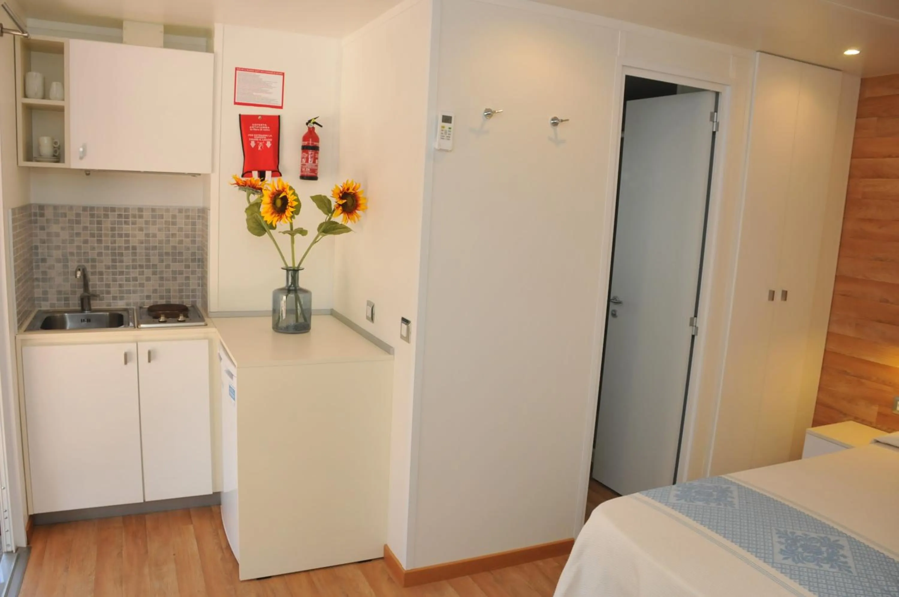 Bed in Villaggio Camping Torre Salinas