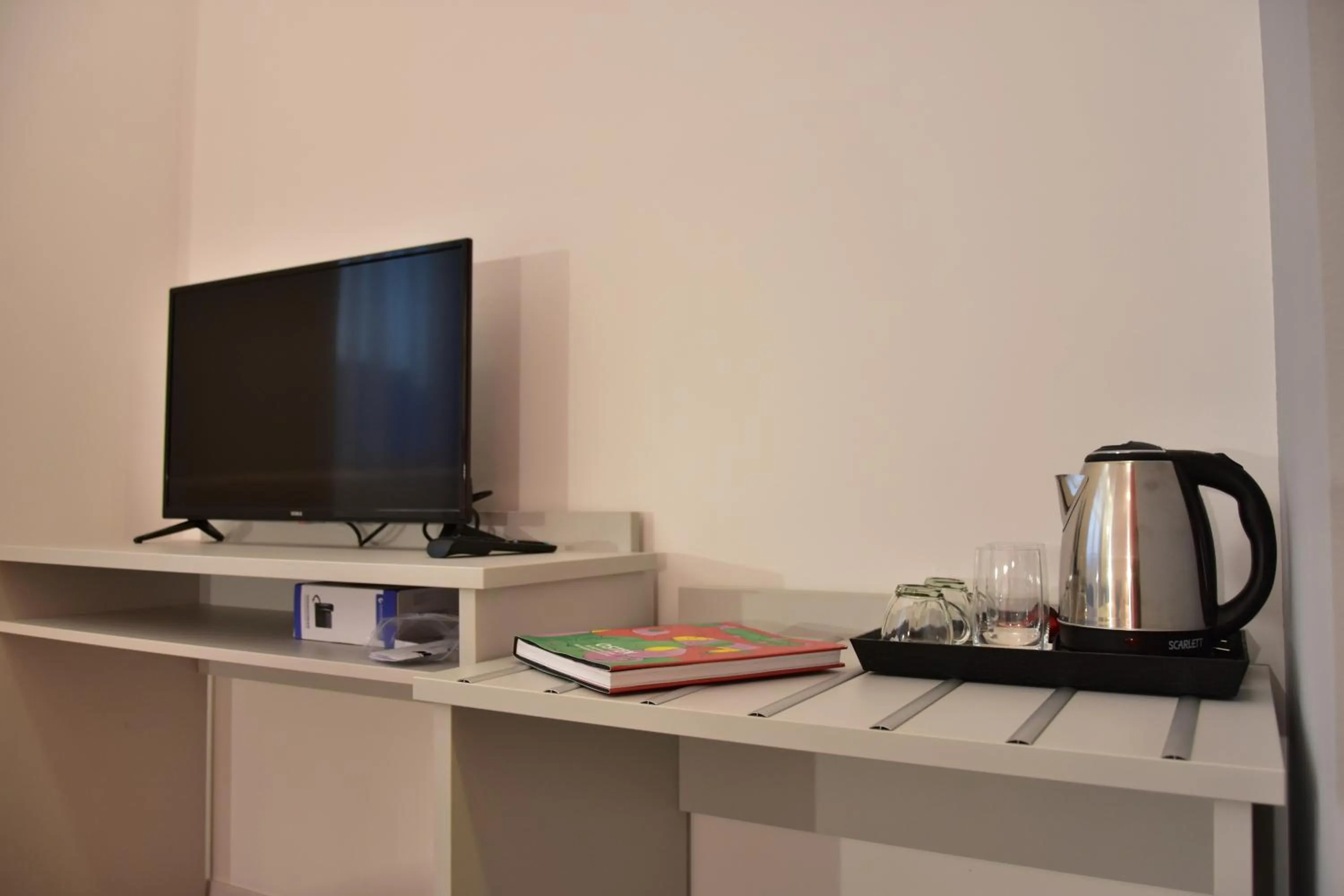 TV and multimedia in Osten Art Hotel