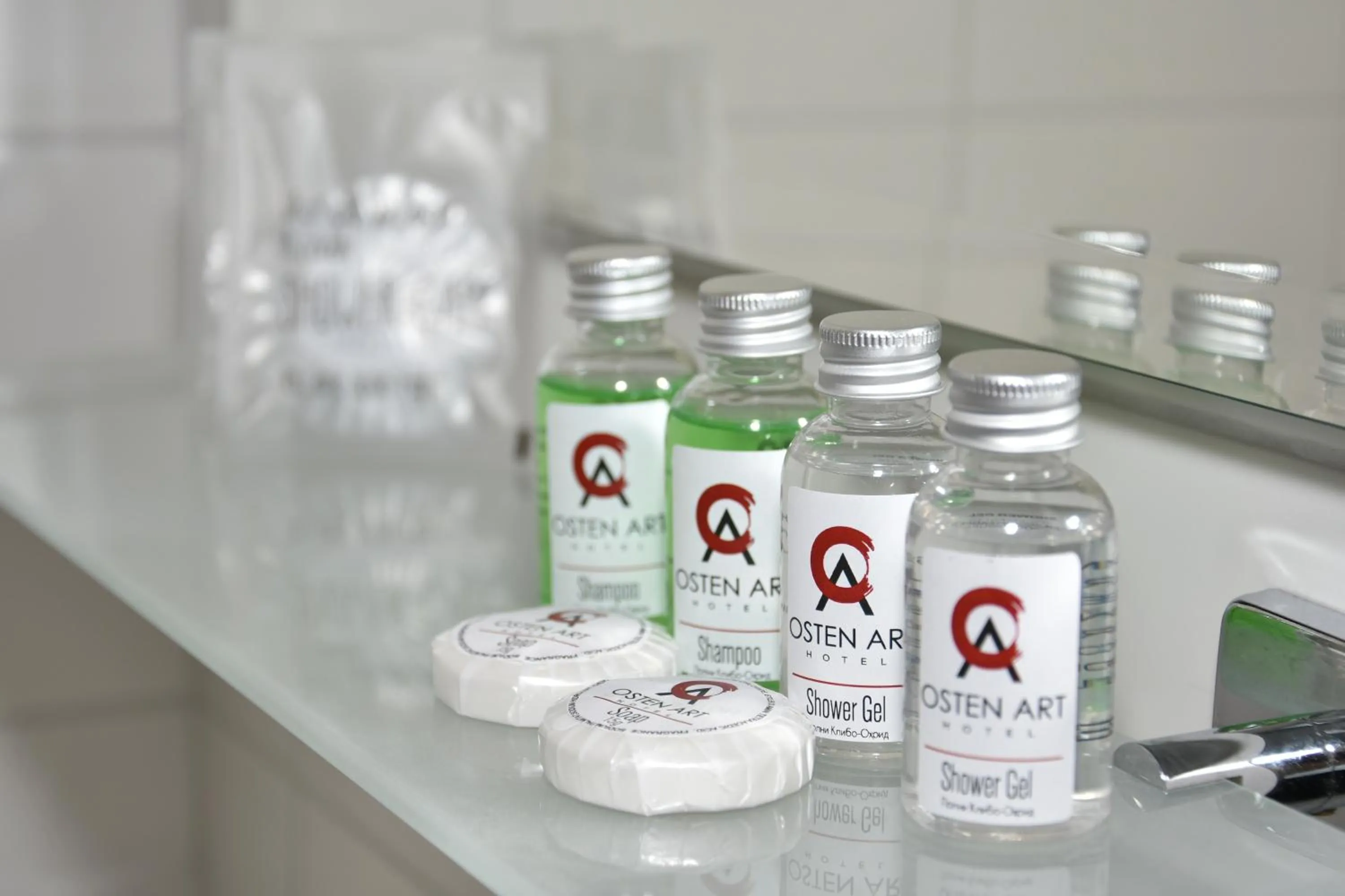 Shower in Osten Art Hotel