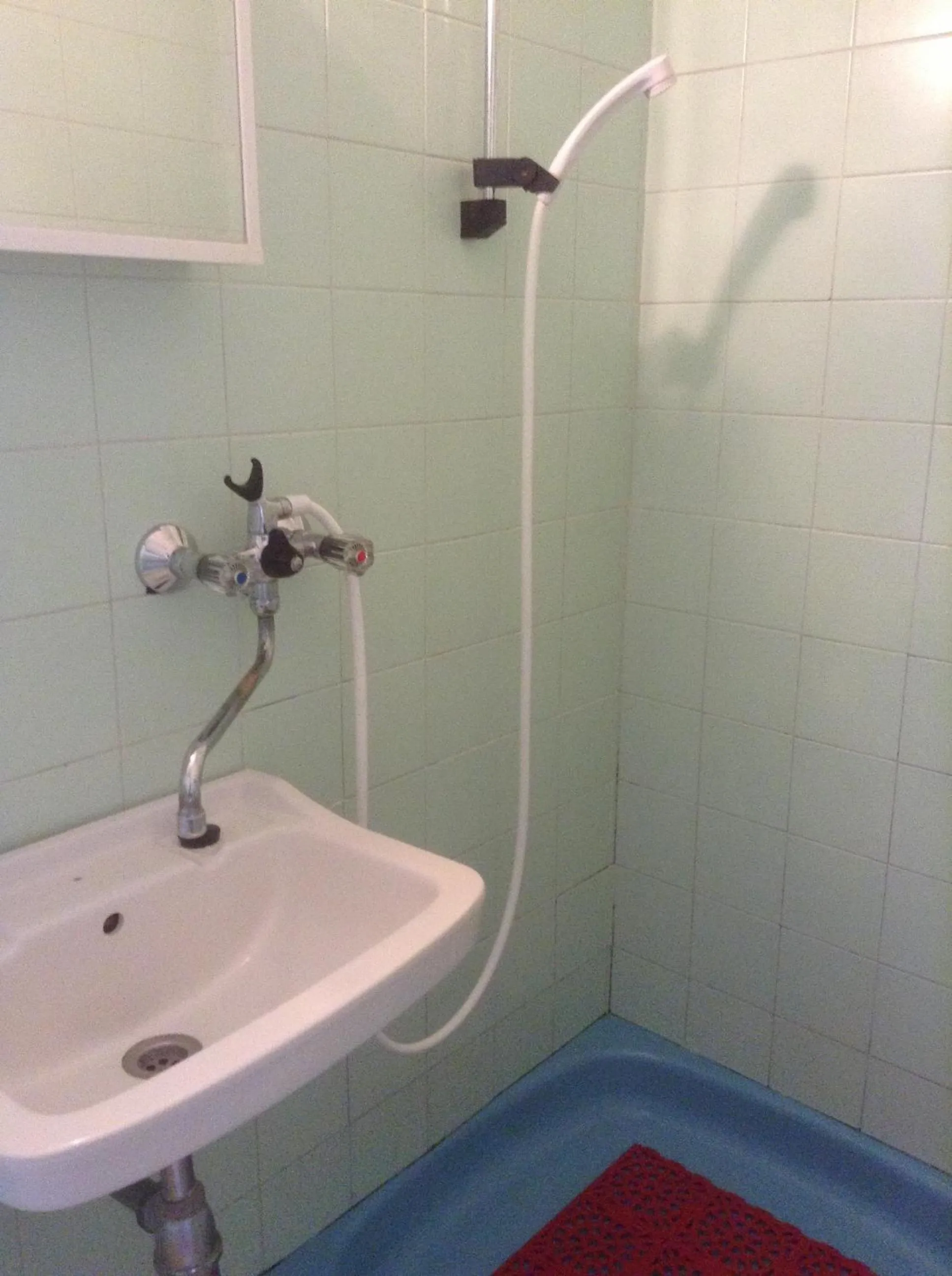 Shower in Agria Retur Vendégház