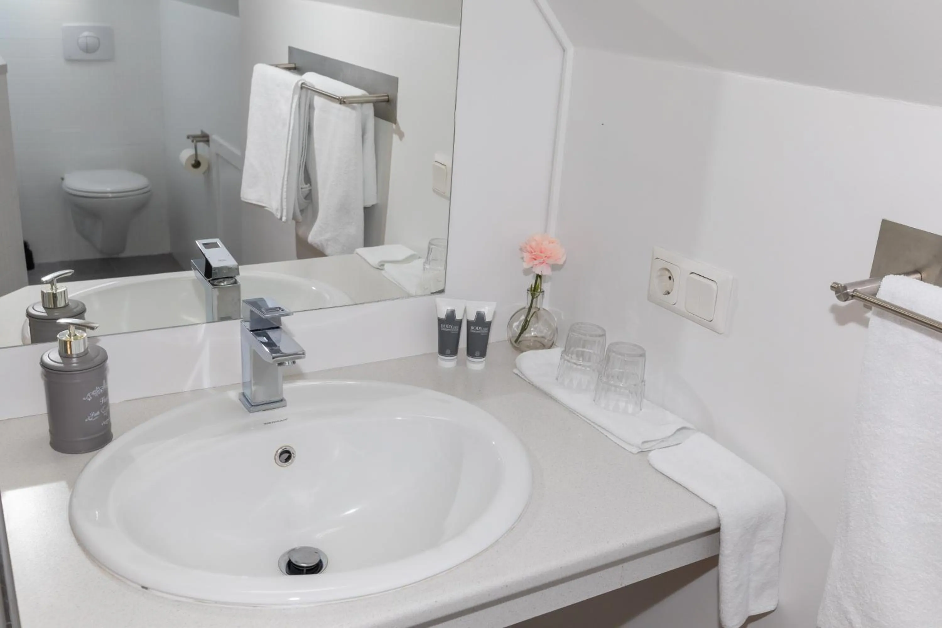 Bathroom in Hotel North