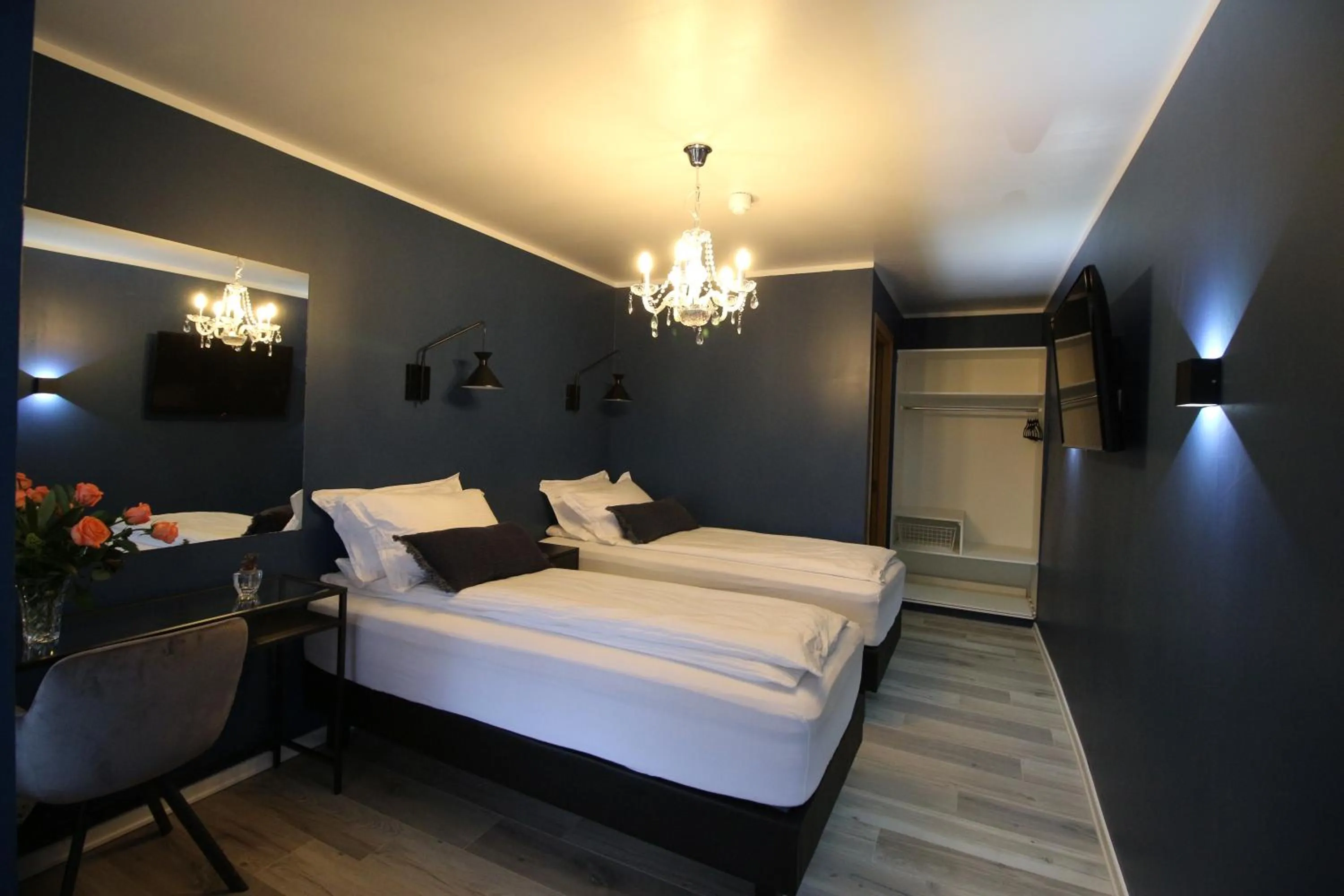 TV and multimedia, Bed in Hotel North