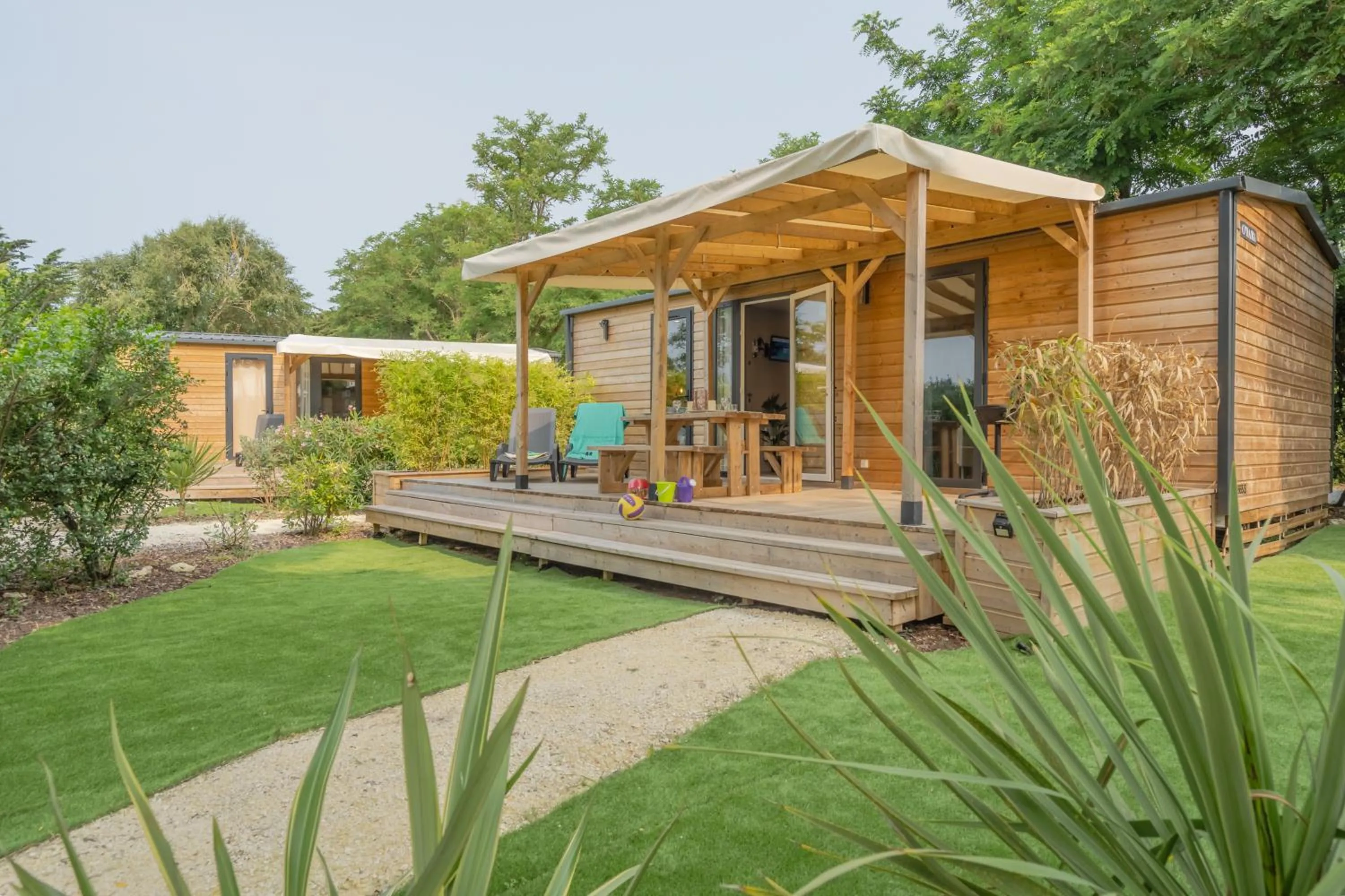 Property building in Camping Les Grenettes