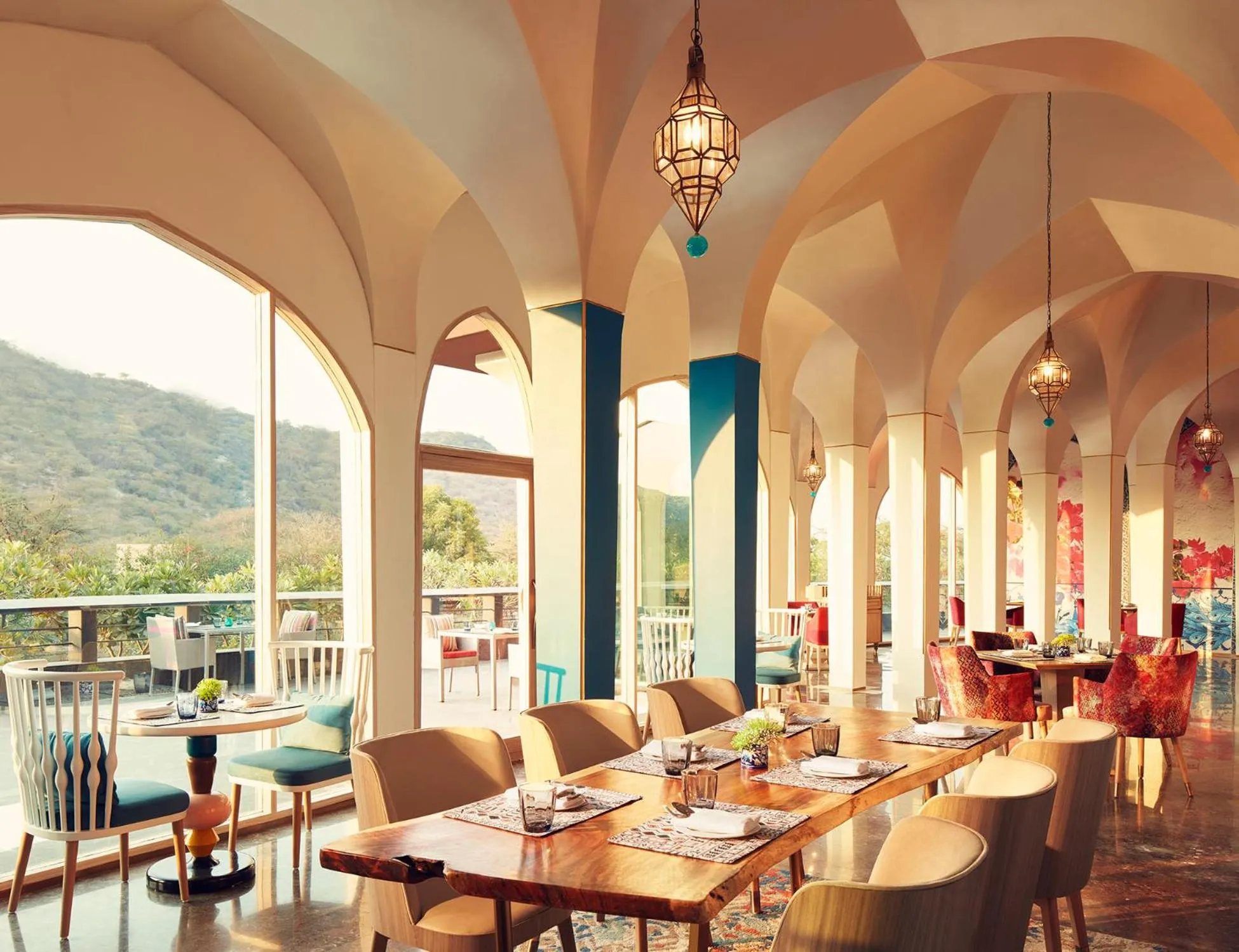 Restaurant/places to eat in Taj Devi Ratn Resort &amp; Spa, Jaipur