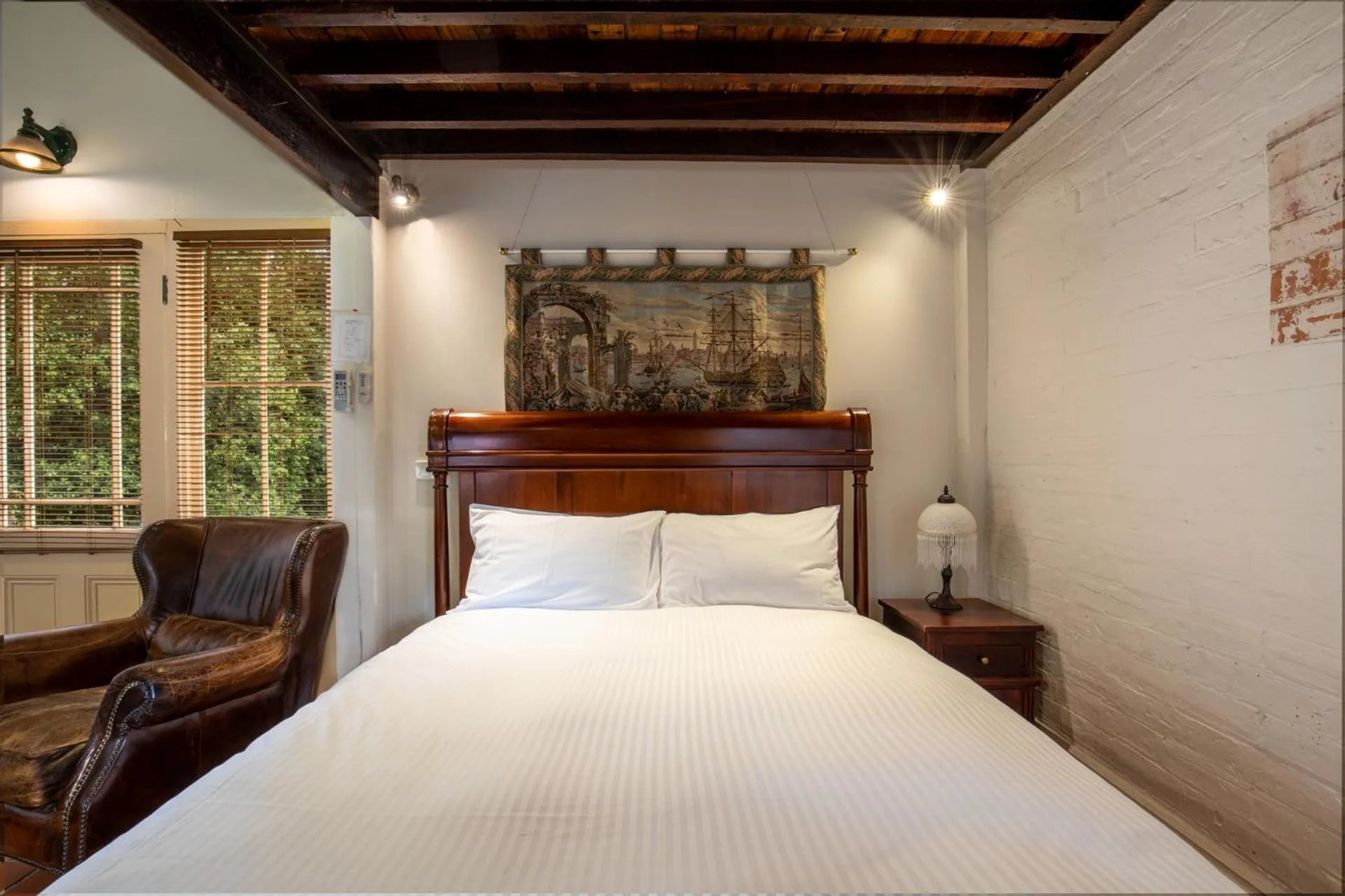 Bed in Bon Accord Boutique Accommodation