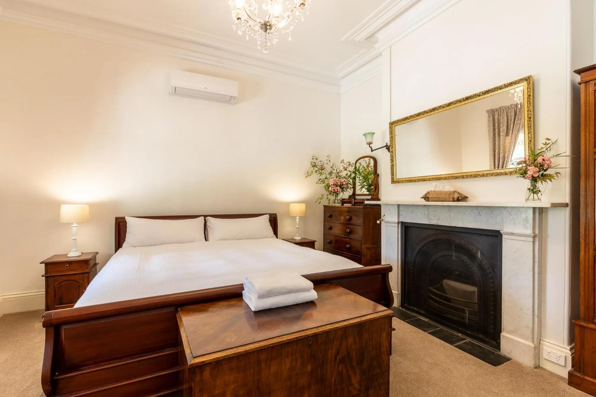 Bed in Bon Accord Boutique Accommodation