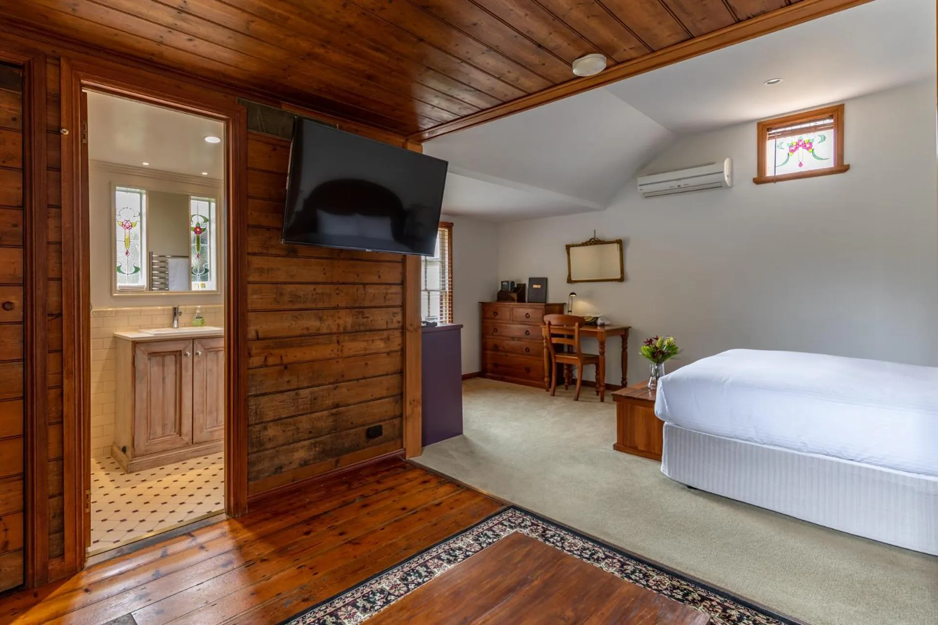 Bed in Bon Accord Boutique Accommodation