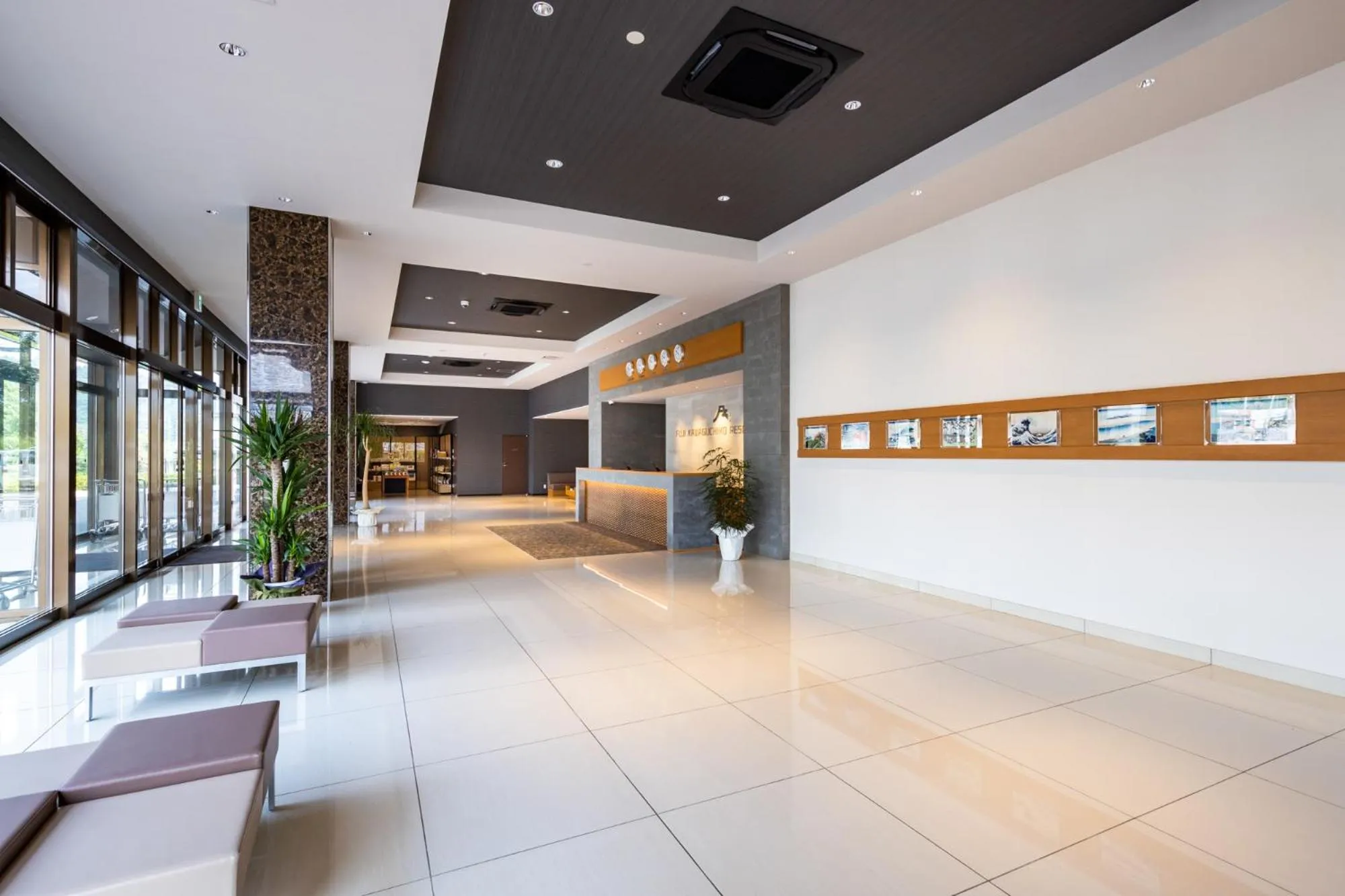 Lobby or reception in Fujikawaguchiko Resort Hotel