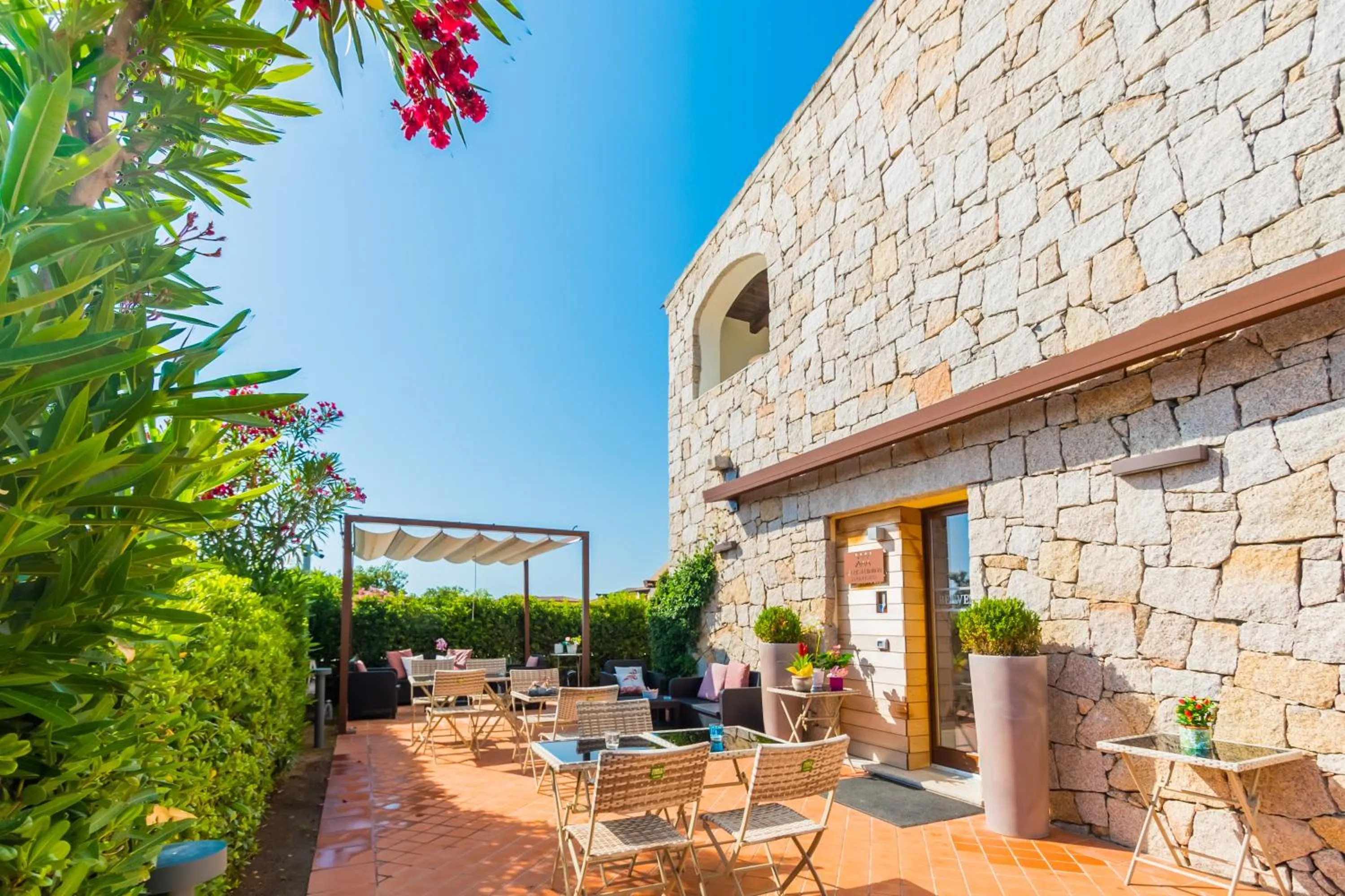 Facade/entrance in Relais del Borgo- Domo