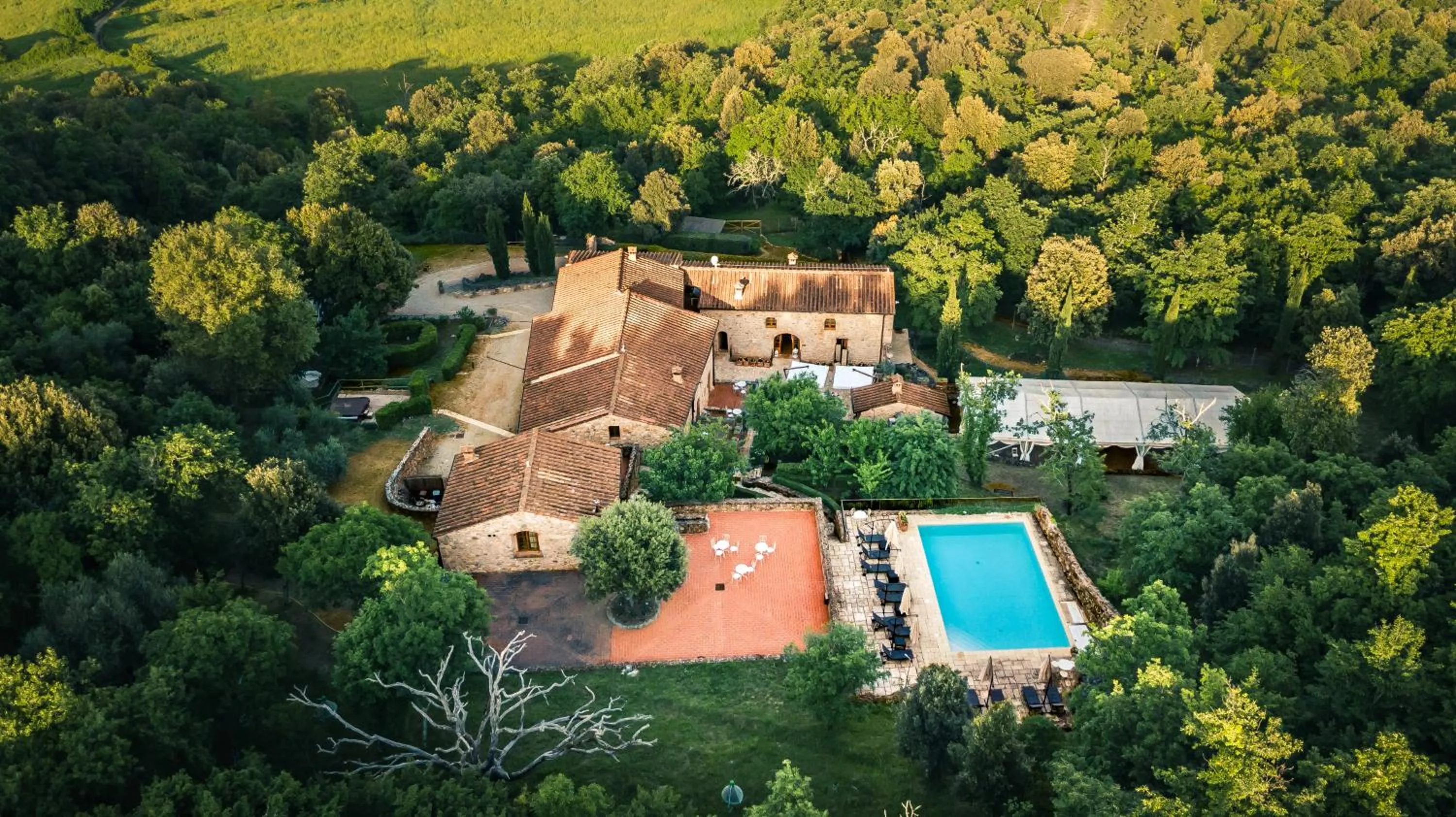 Property building in Relais La Costa Historical Residence