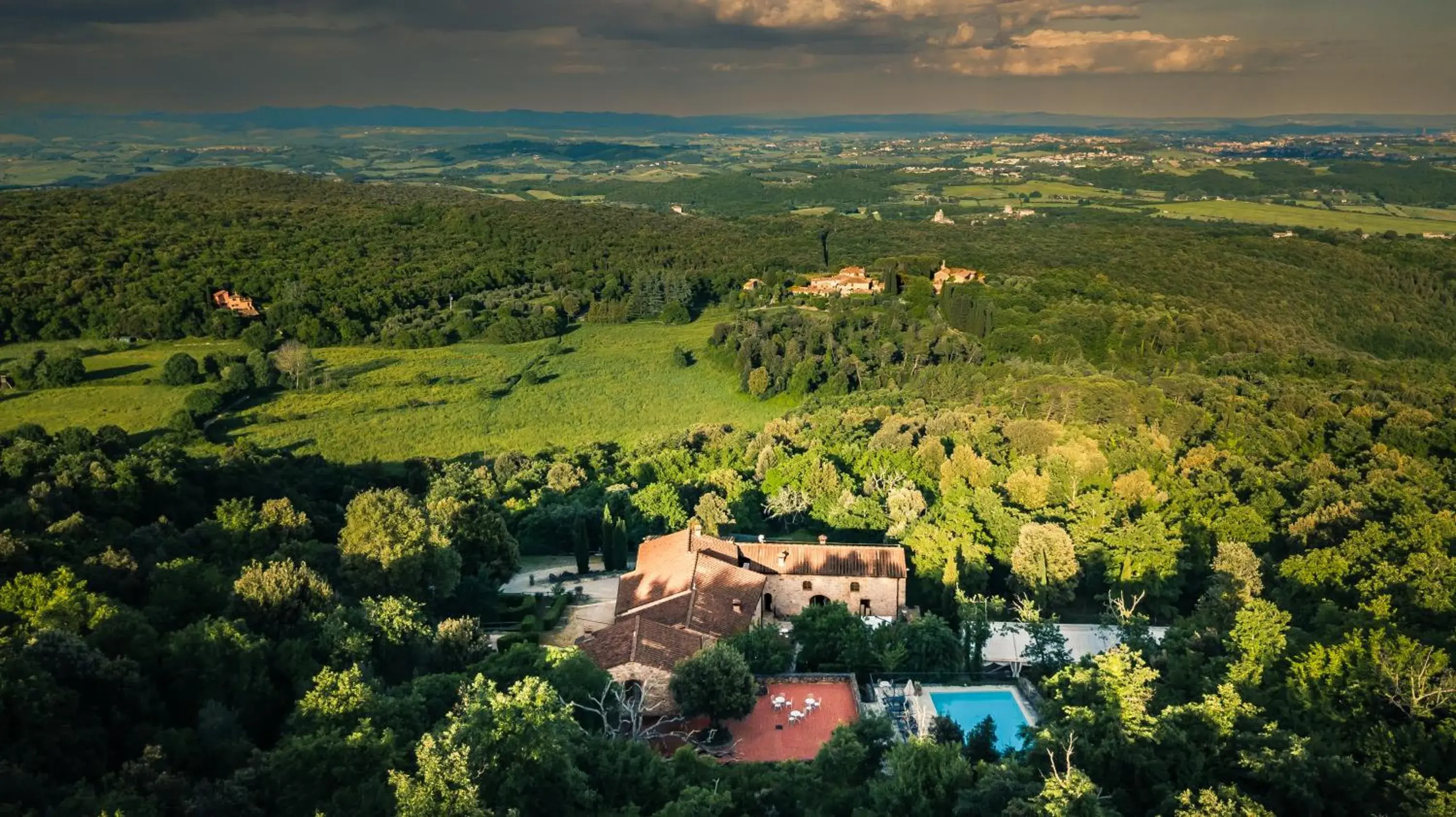 Property building in Relais La Costa Historical Residence Property building in Relais La Costa Historical Residence