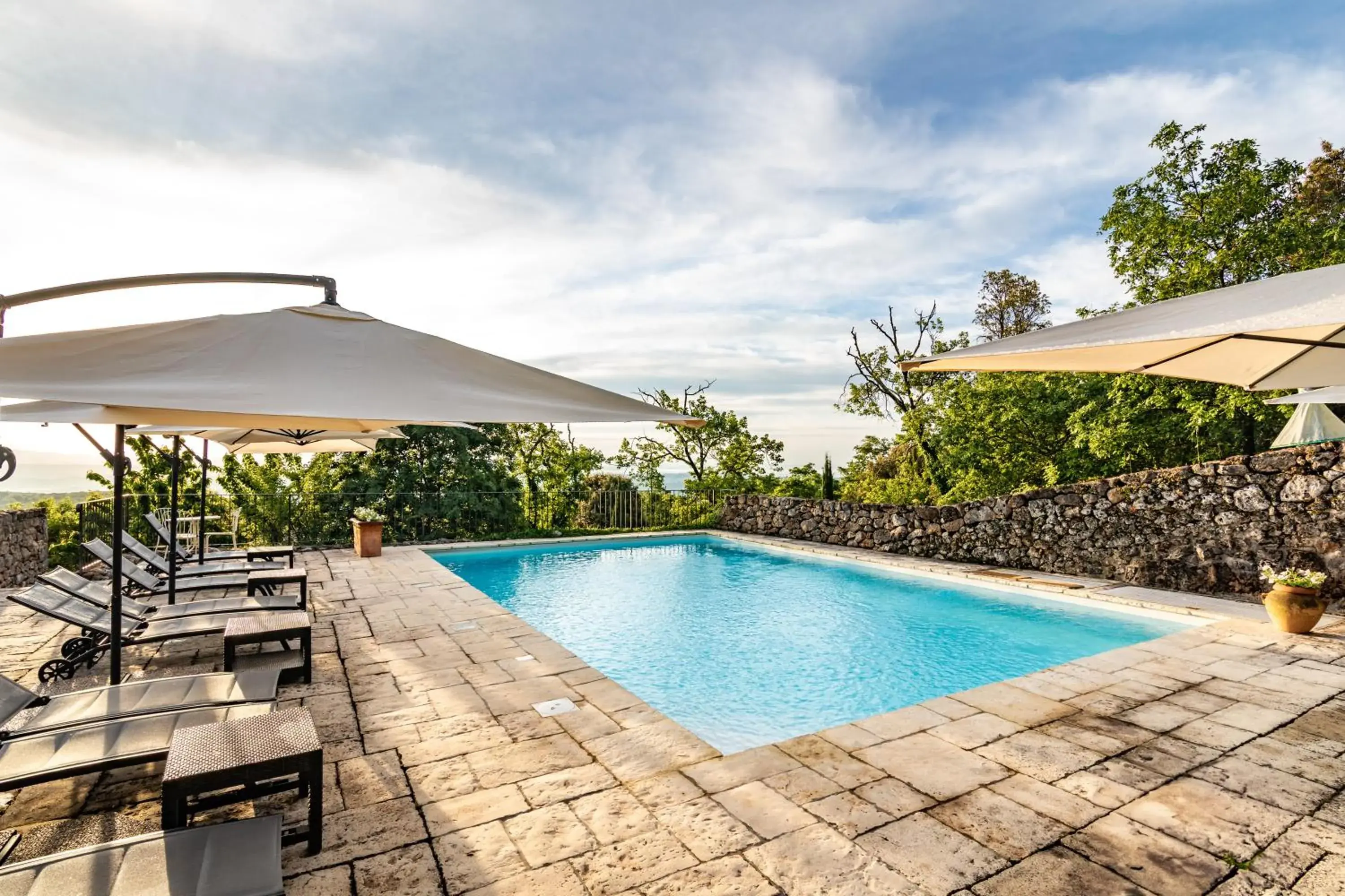 Swimming pool in Relais La Costa Historical Residence Swimming pool in Relais La Costa Historical Residence