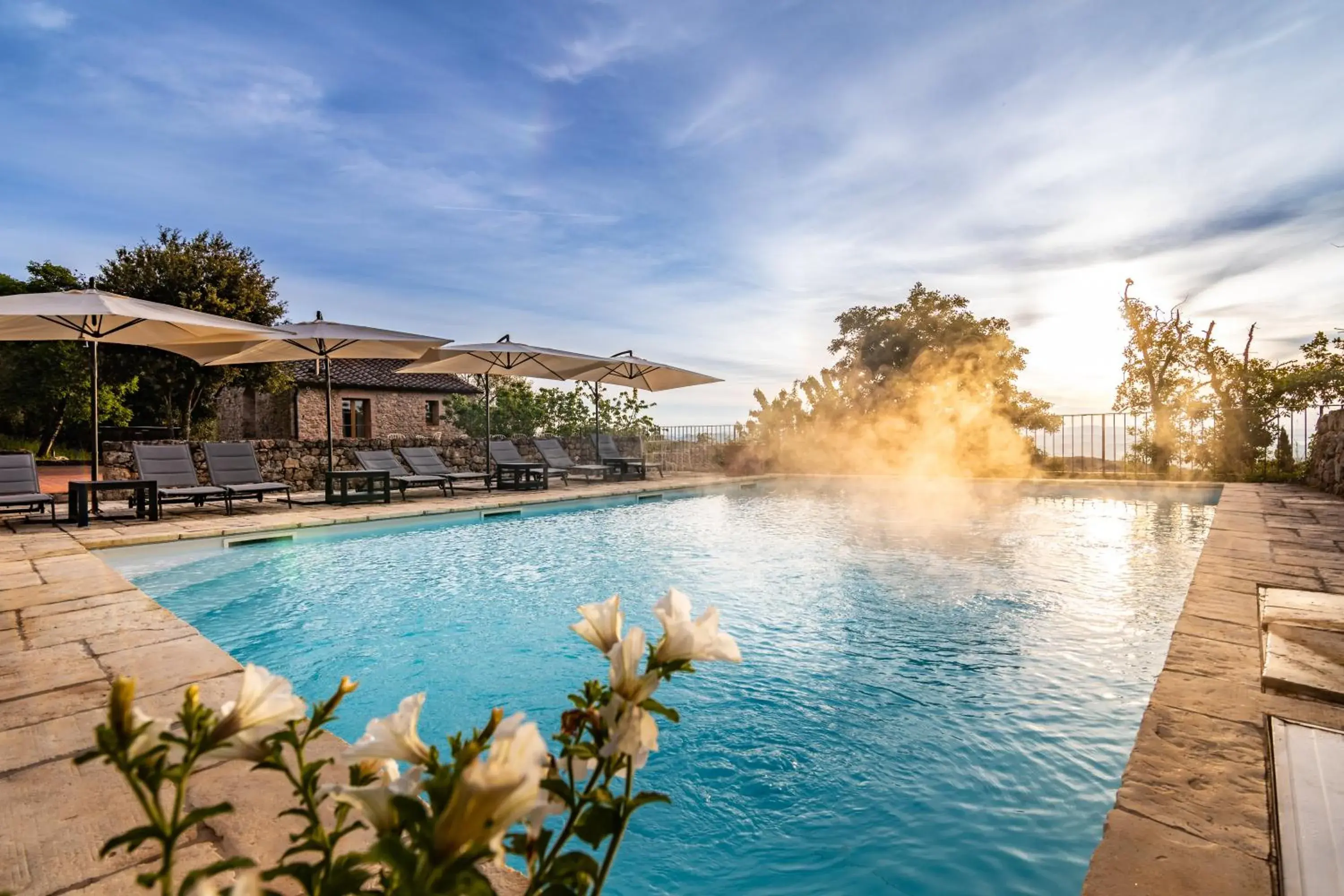 Swimming pool in Relais La Costa Historical Residence Swimming pool in Relais La Costa Historical Residence