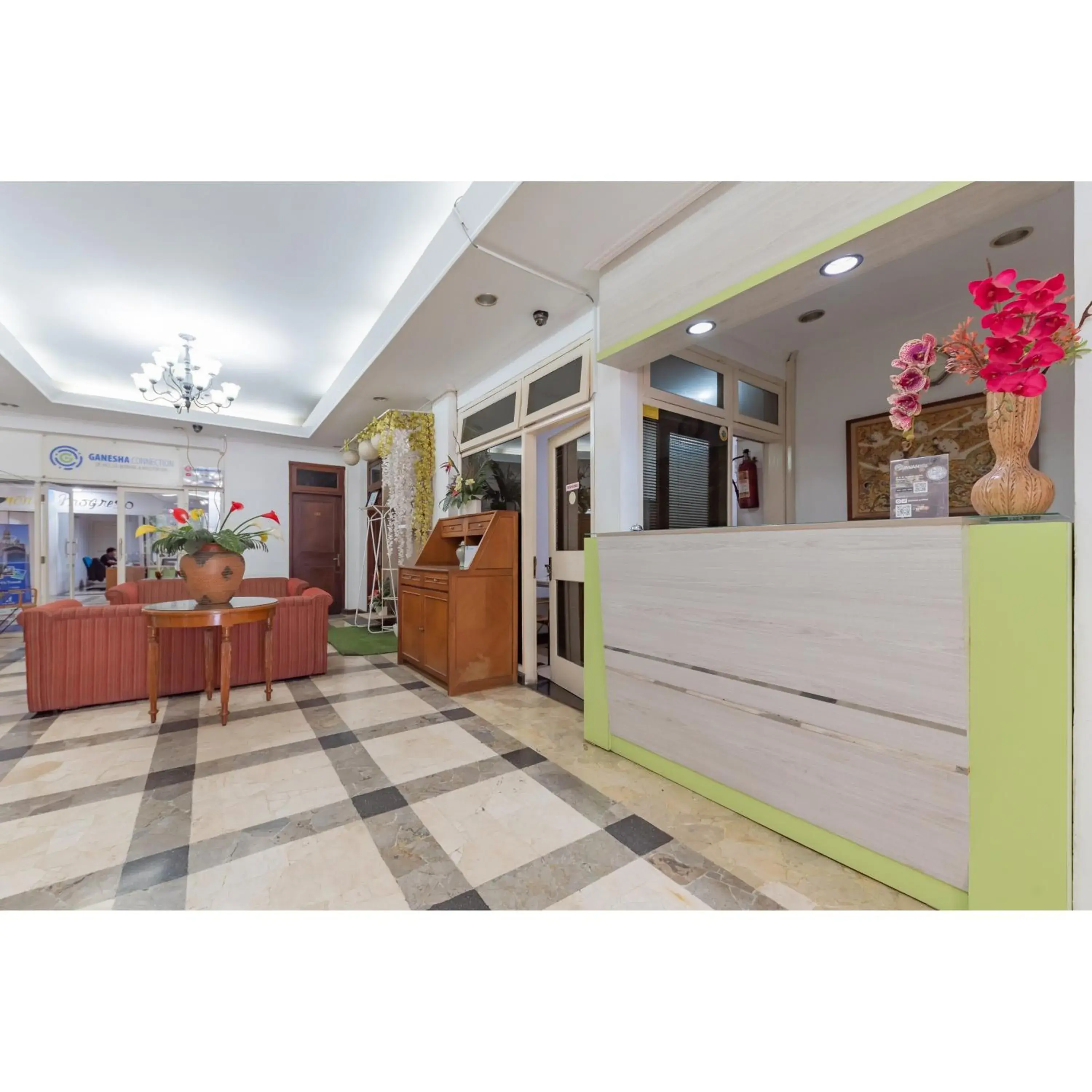 Lobby or reception in Urbanview Hotel Utari Lobby or reception in Urbanview Hotel Utari