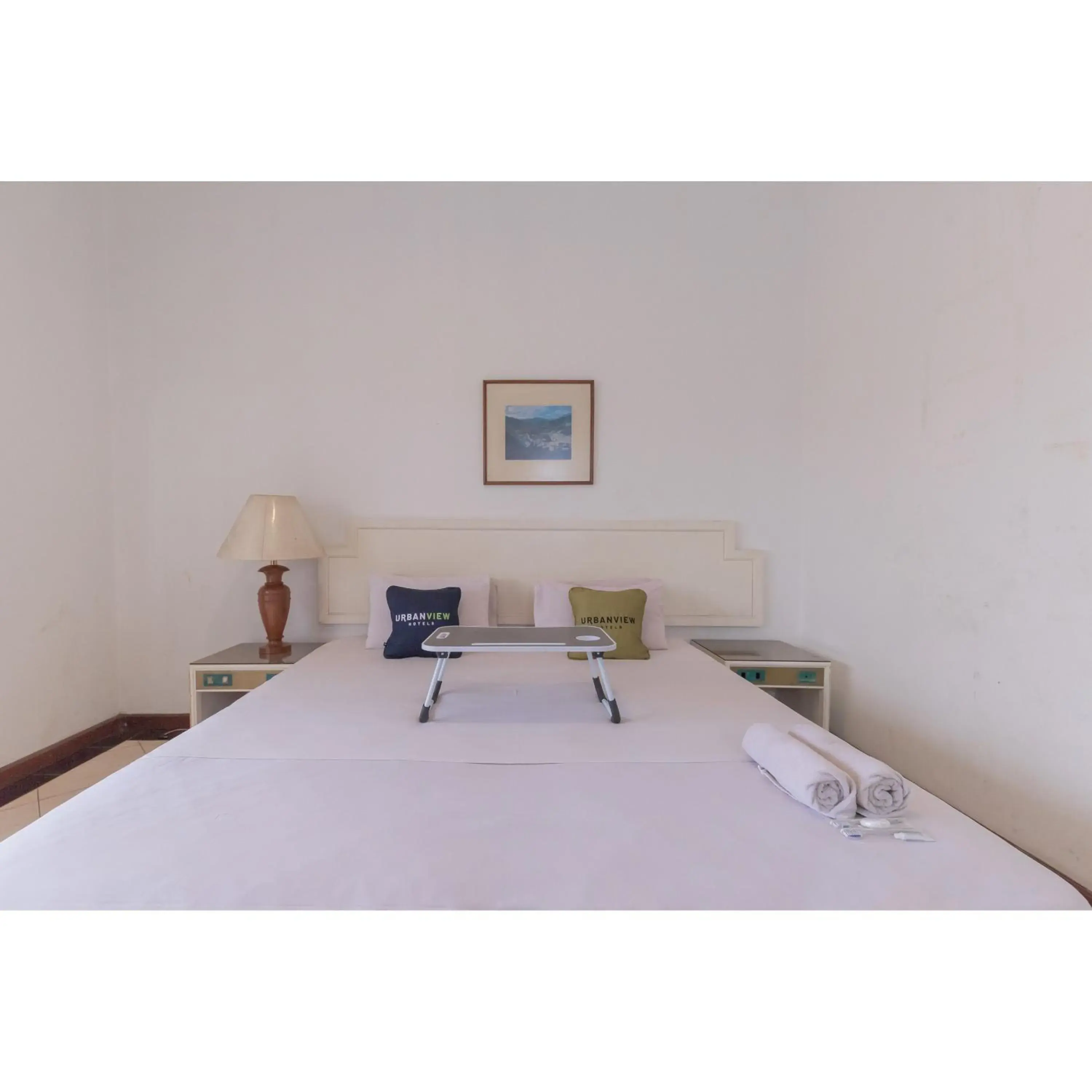 Bedroom, Bed in Urbanview Hotel Utari Bedroom, Bed in Urbanview Hotel Utari