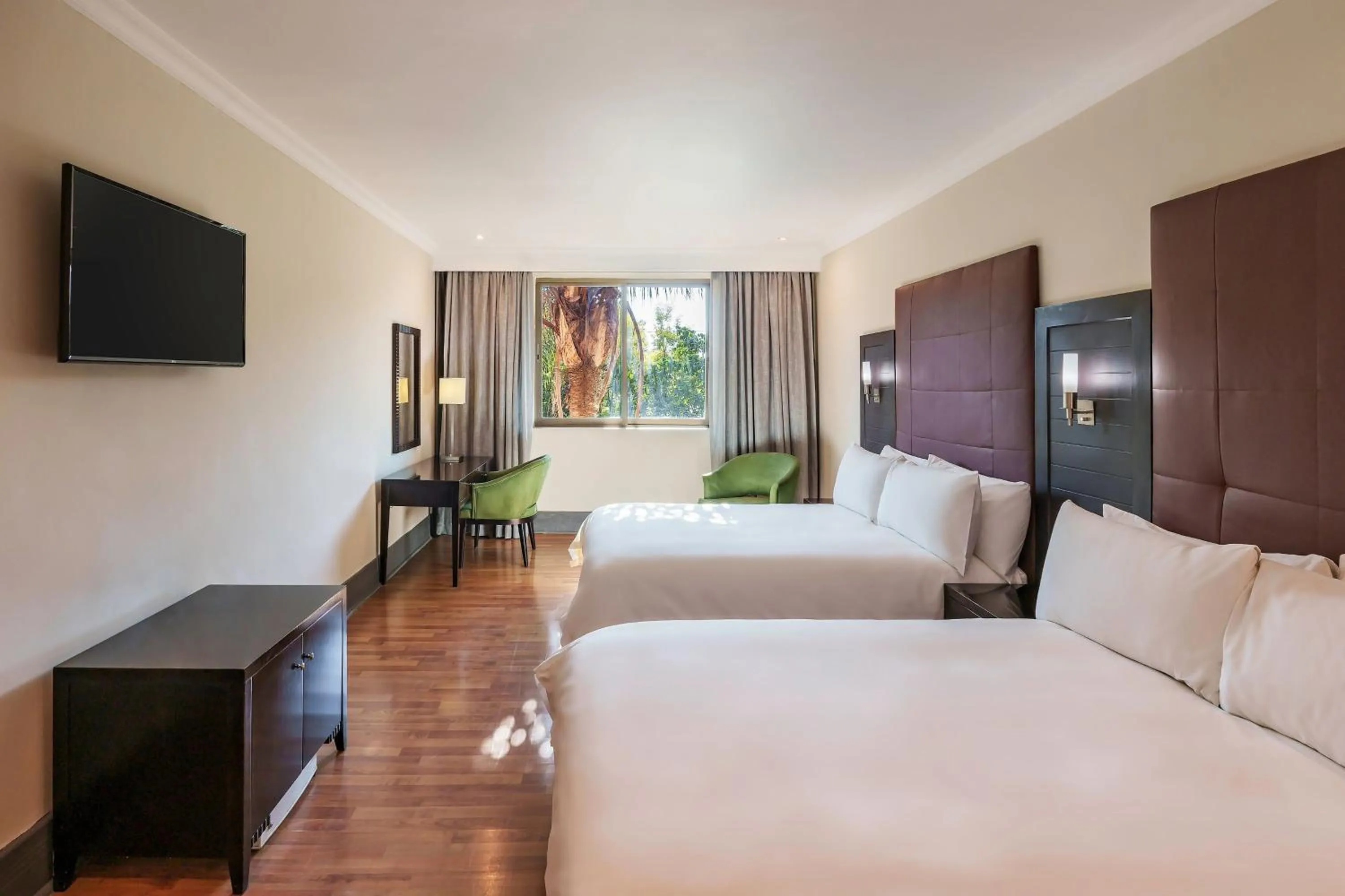 Photo of the whole room, Bed in Protea Hotel by Marriott Lusaka