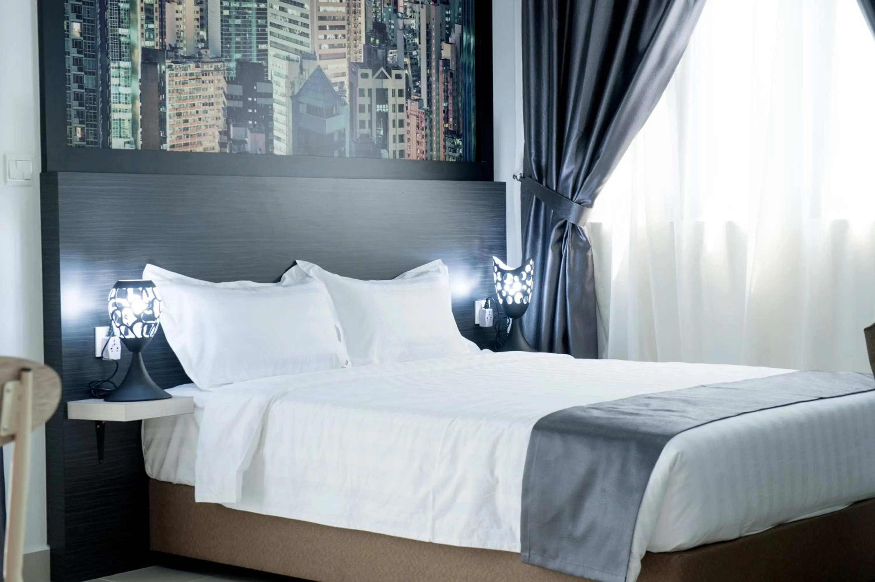 Bed in Ezzyhome@Medini